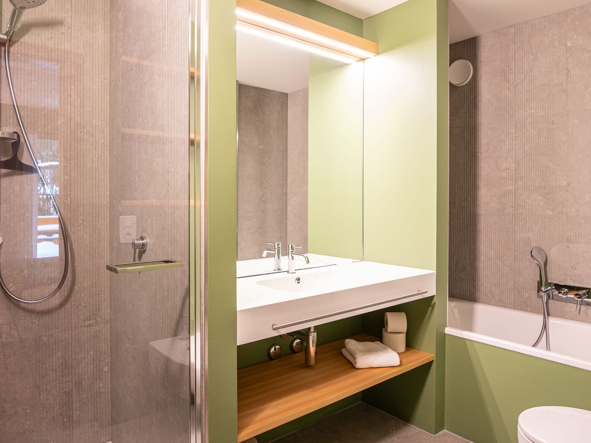 Bathroom / Wellness