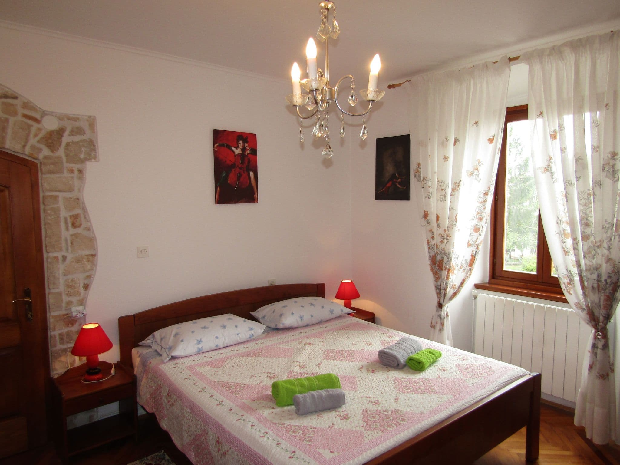 Gallery Image 26