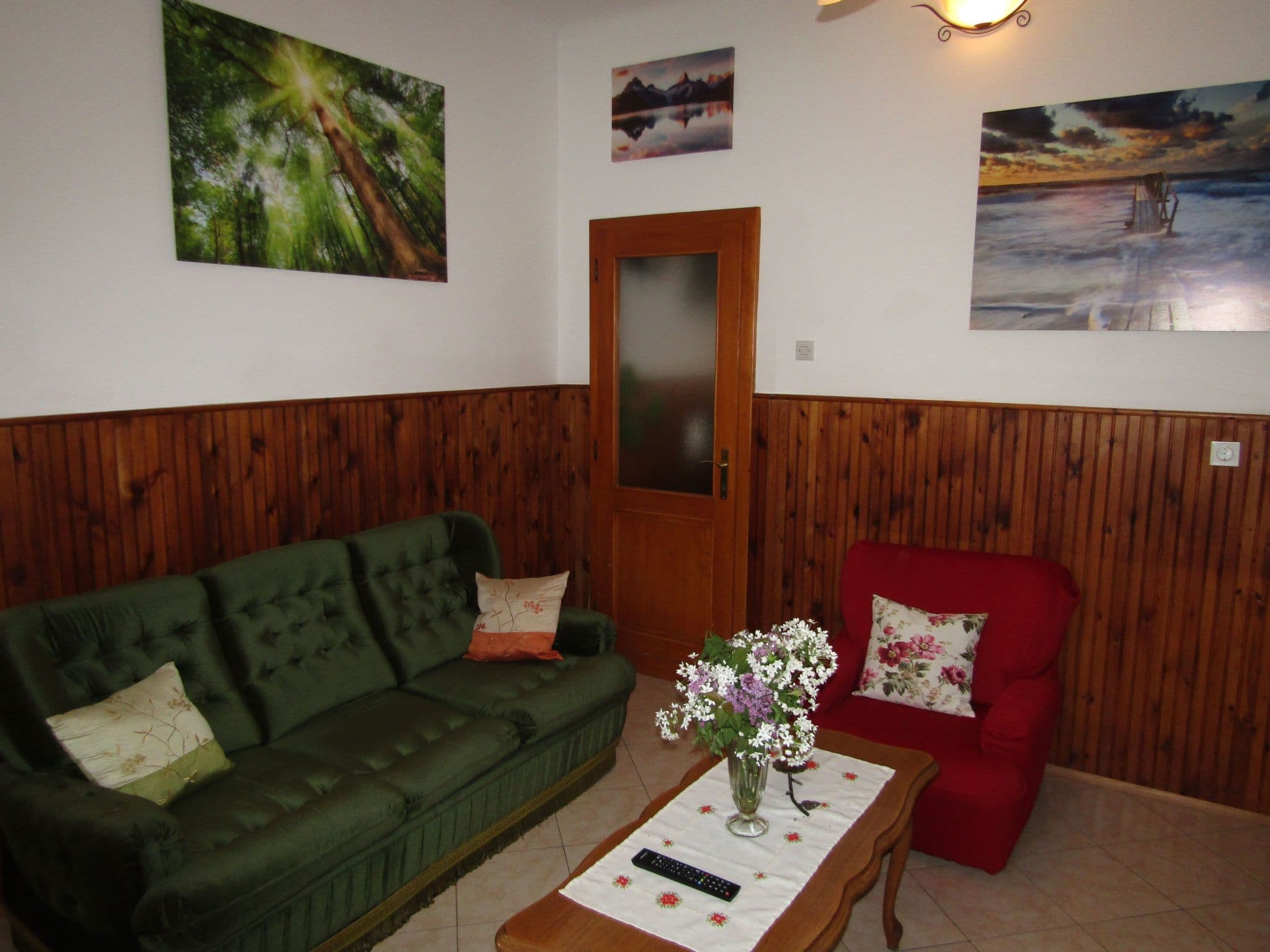 Gallery Image 44