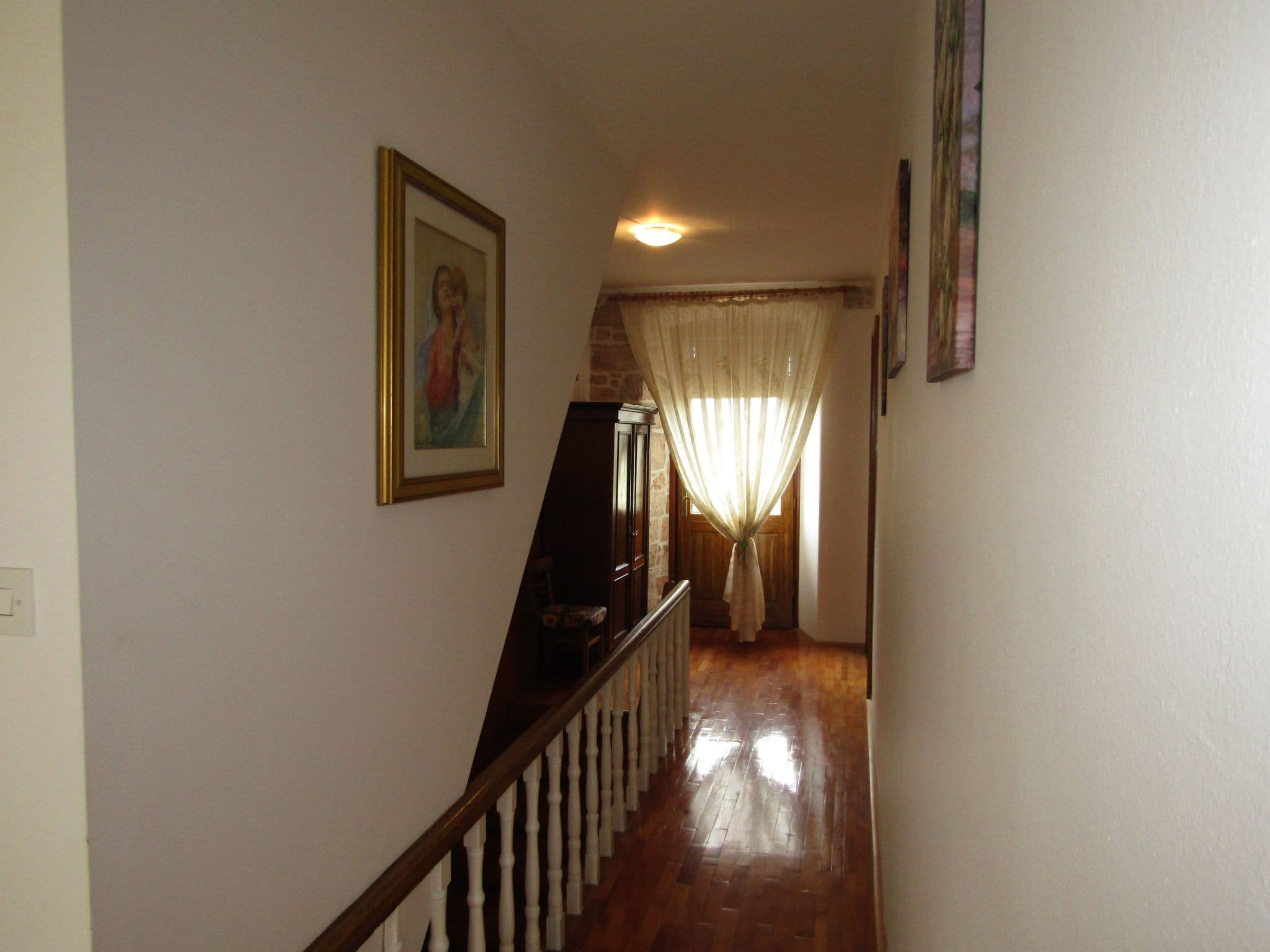 Gallery Image 49
