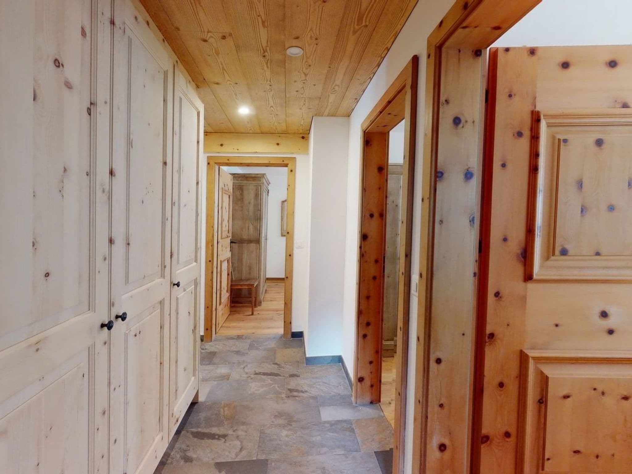 Gallery Image 6