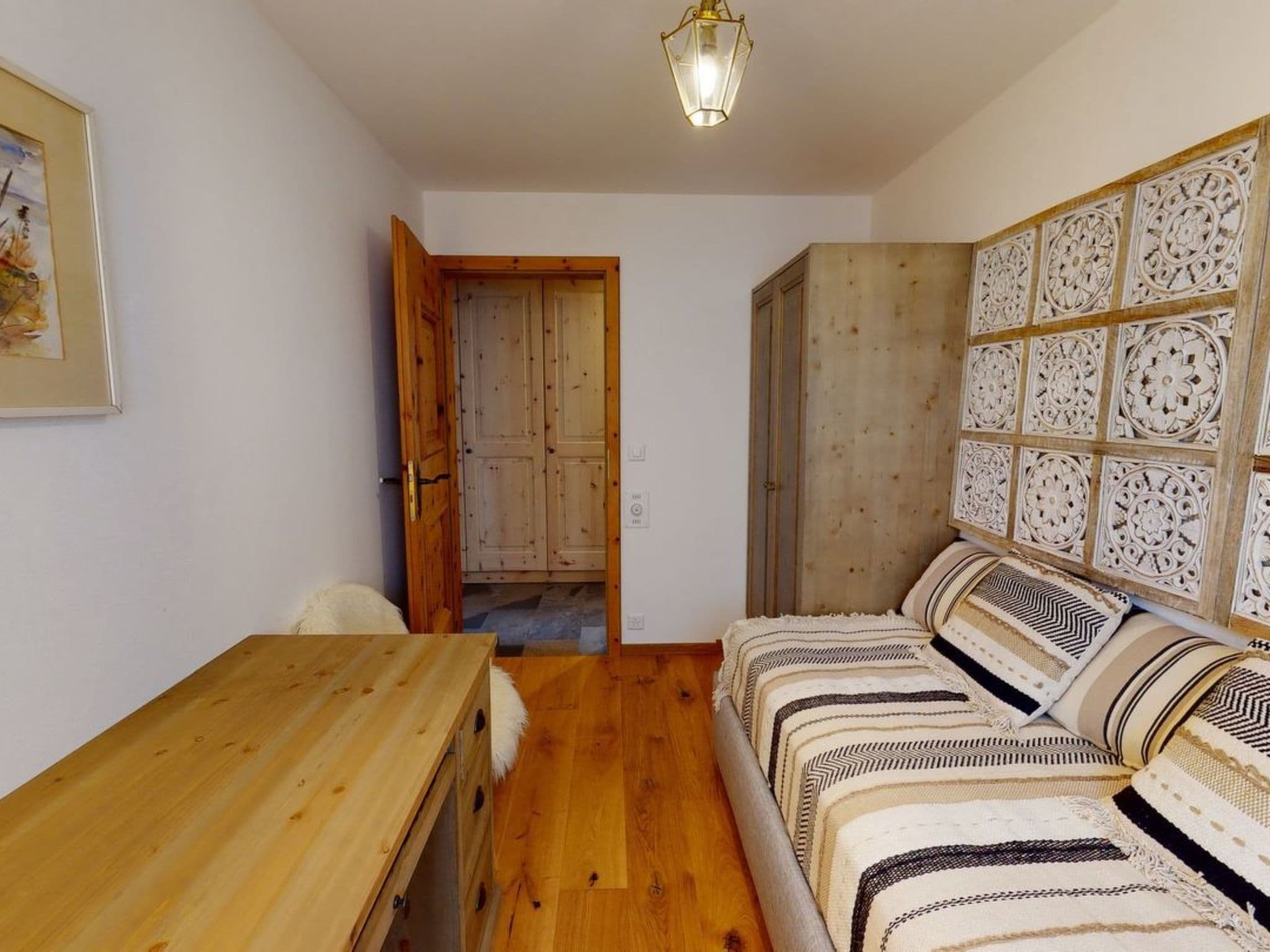 Gallery Image 13