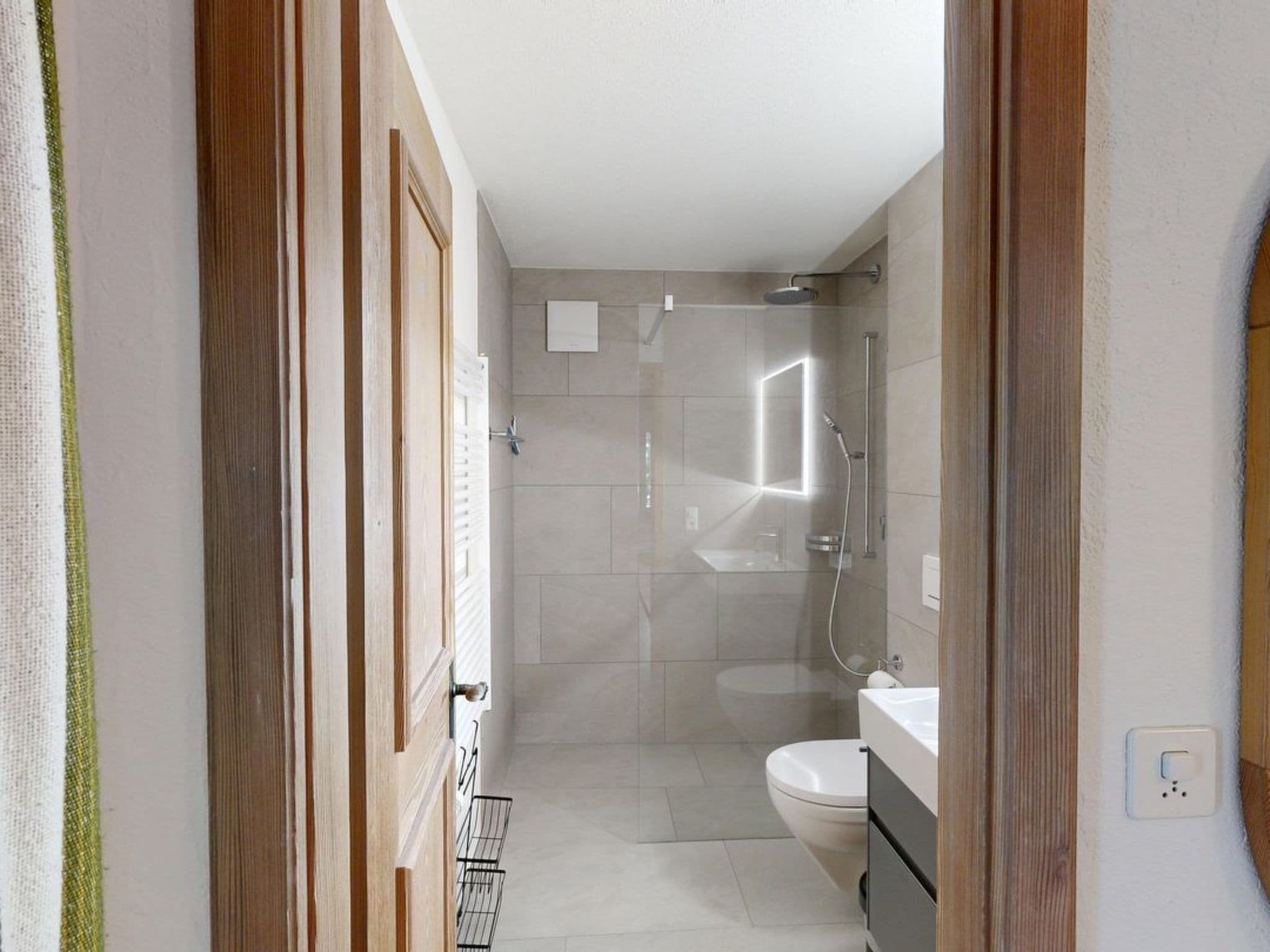 Gallery Image 8