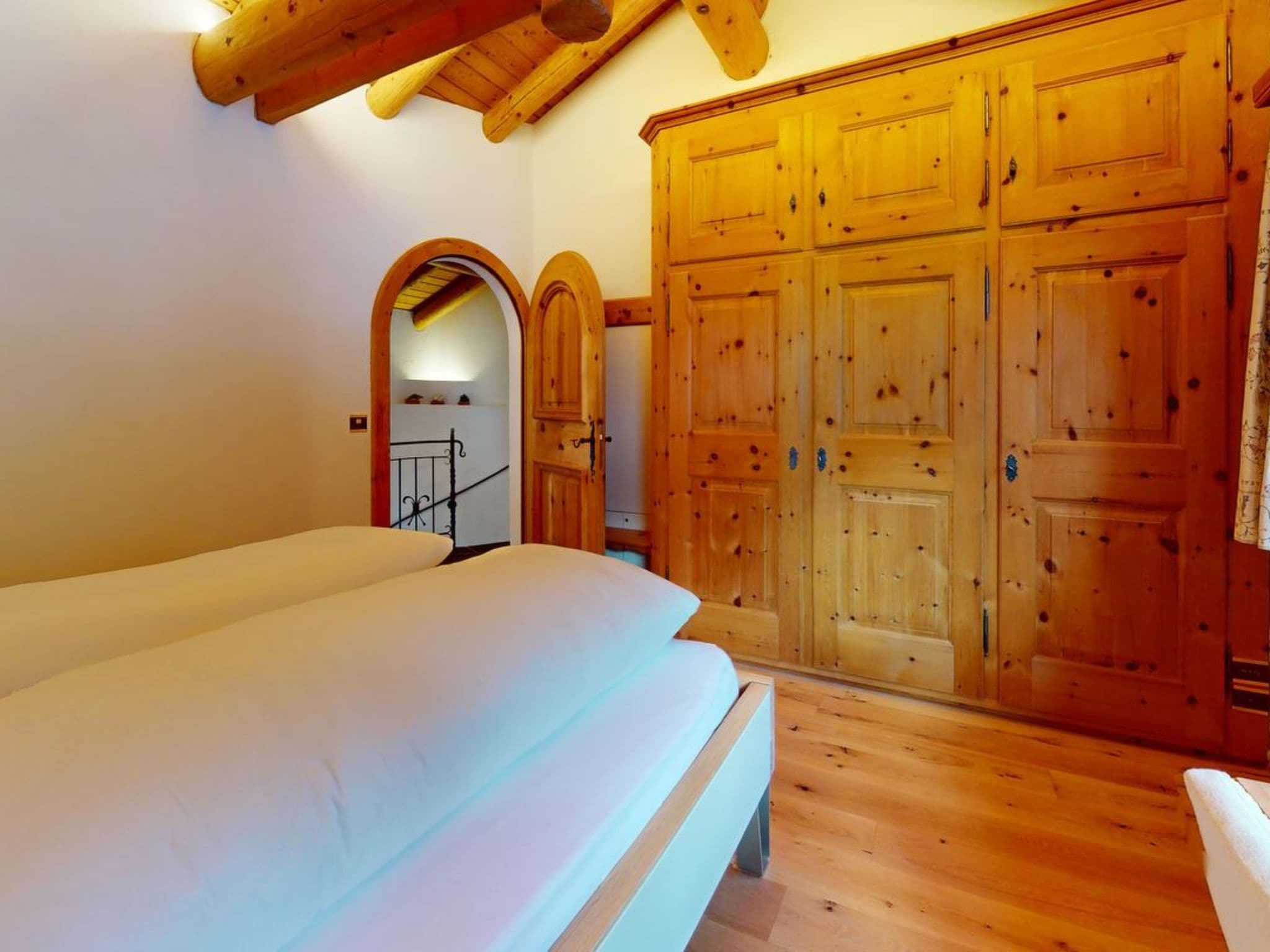 Gallery Image 8