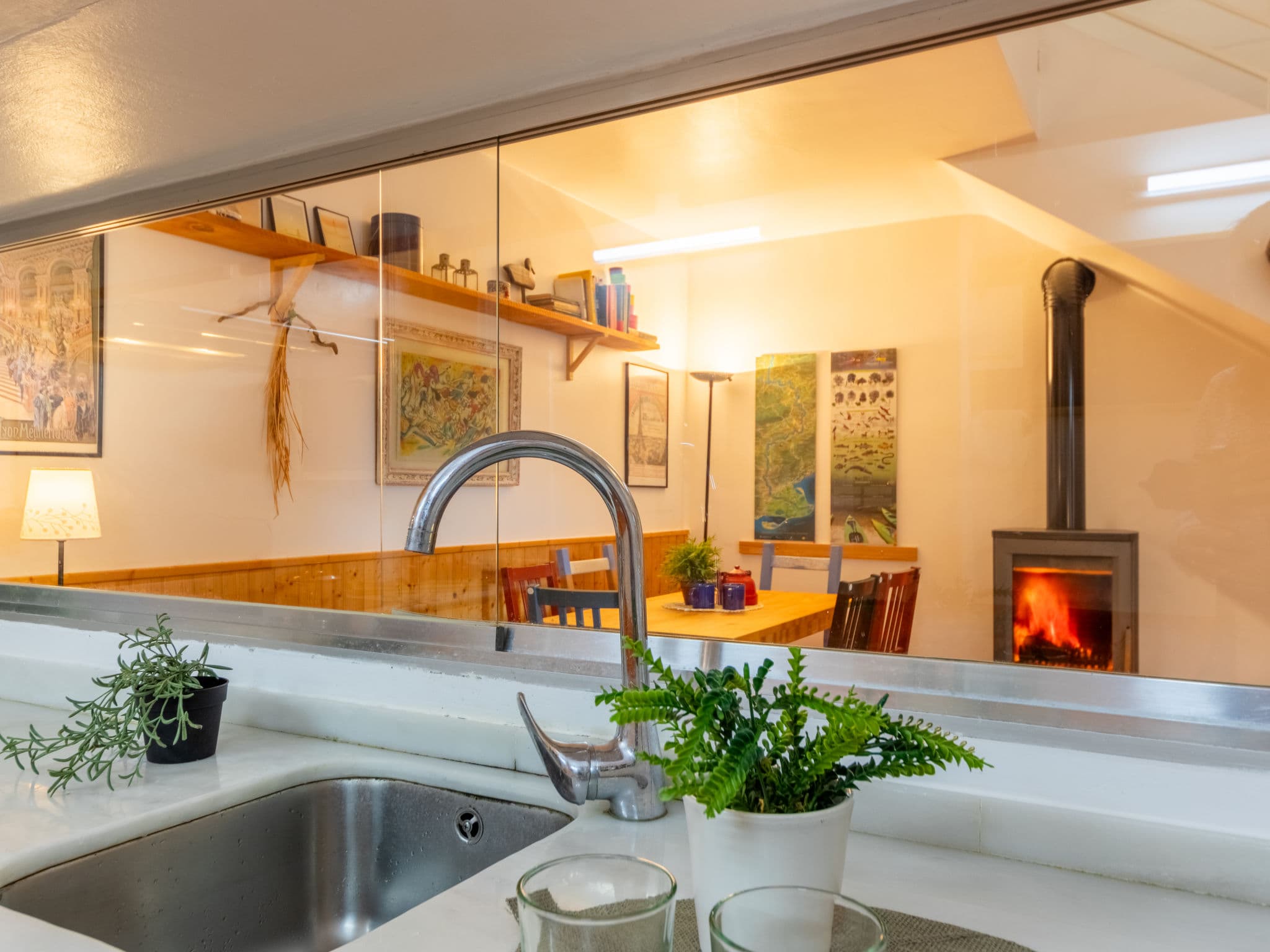 Kitchen / Dining Room