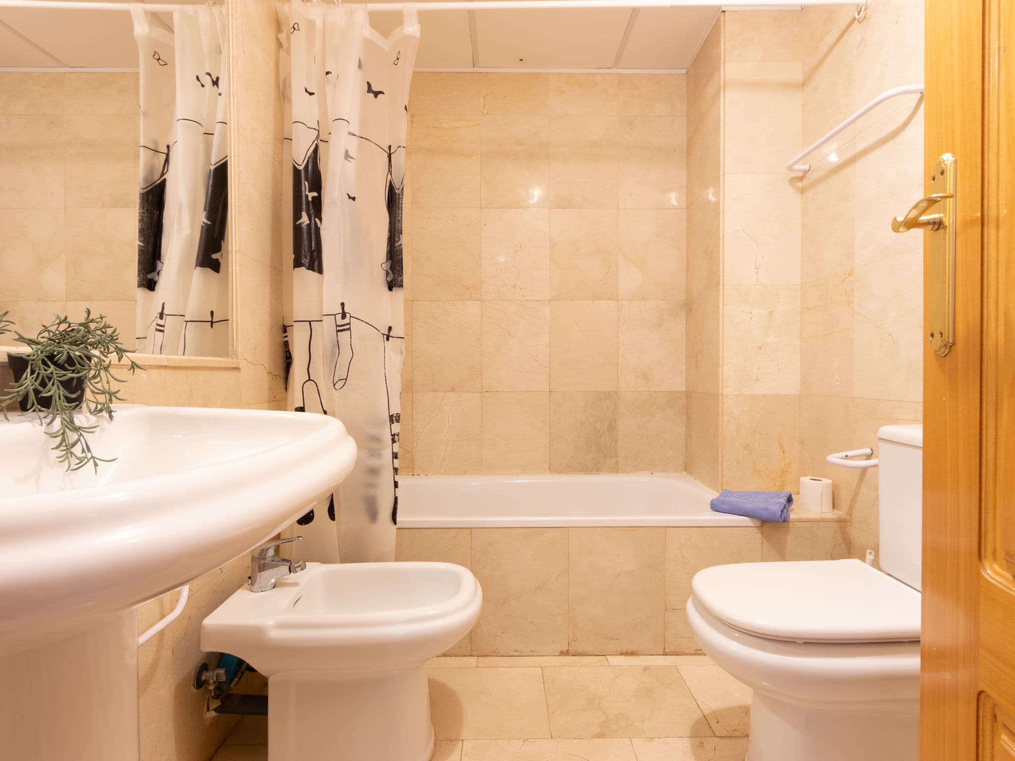 Bathroom / Wellness