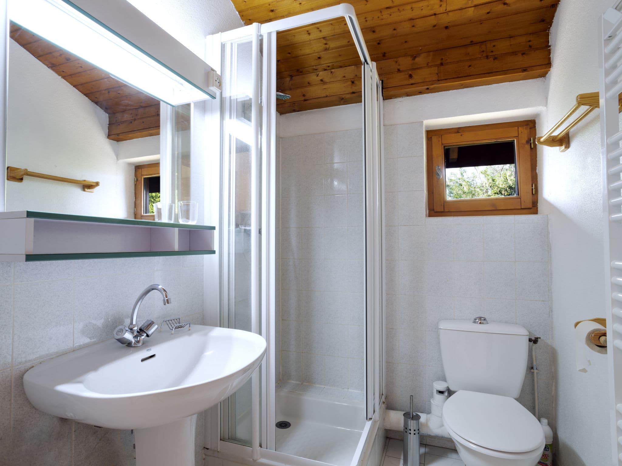 Bathroom / Wellness