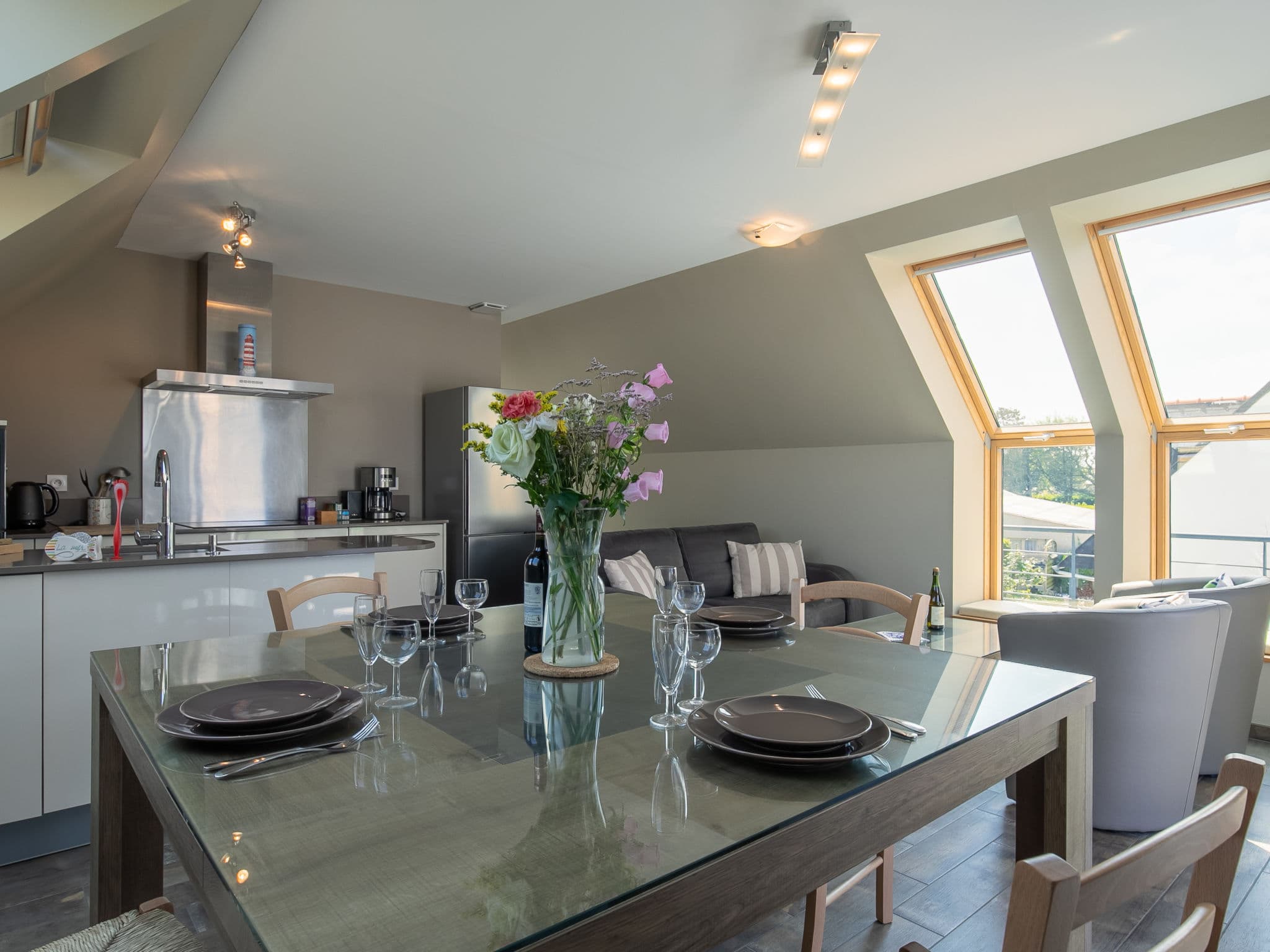 Kitchen / Dining Room