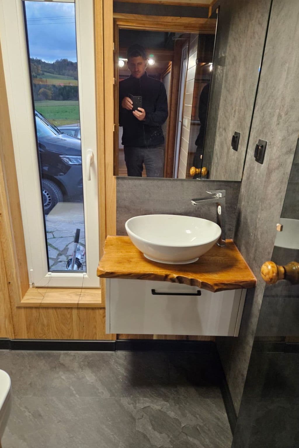 Gallery Image 21