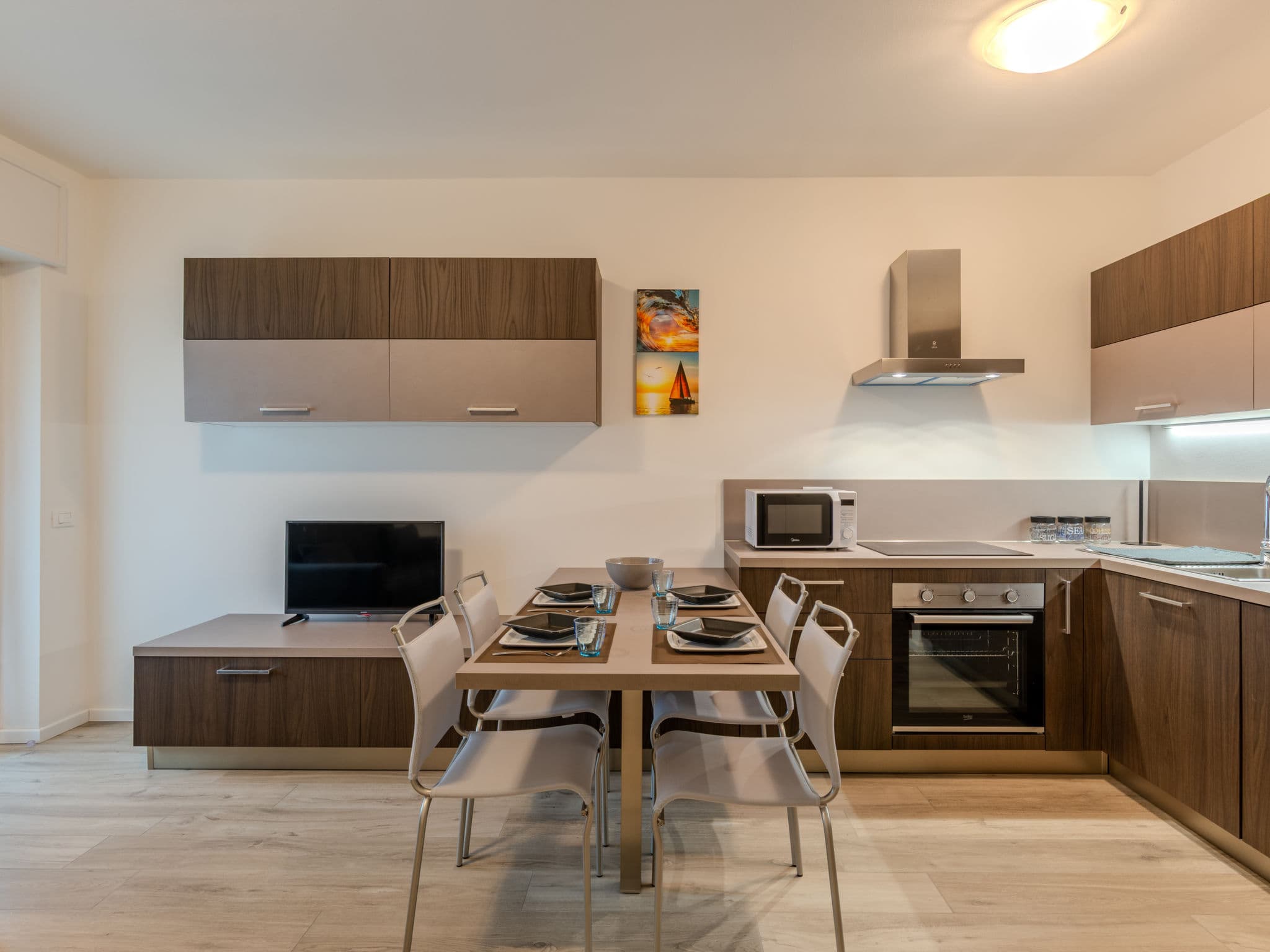 Kitchen / Dining Room