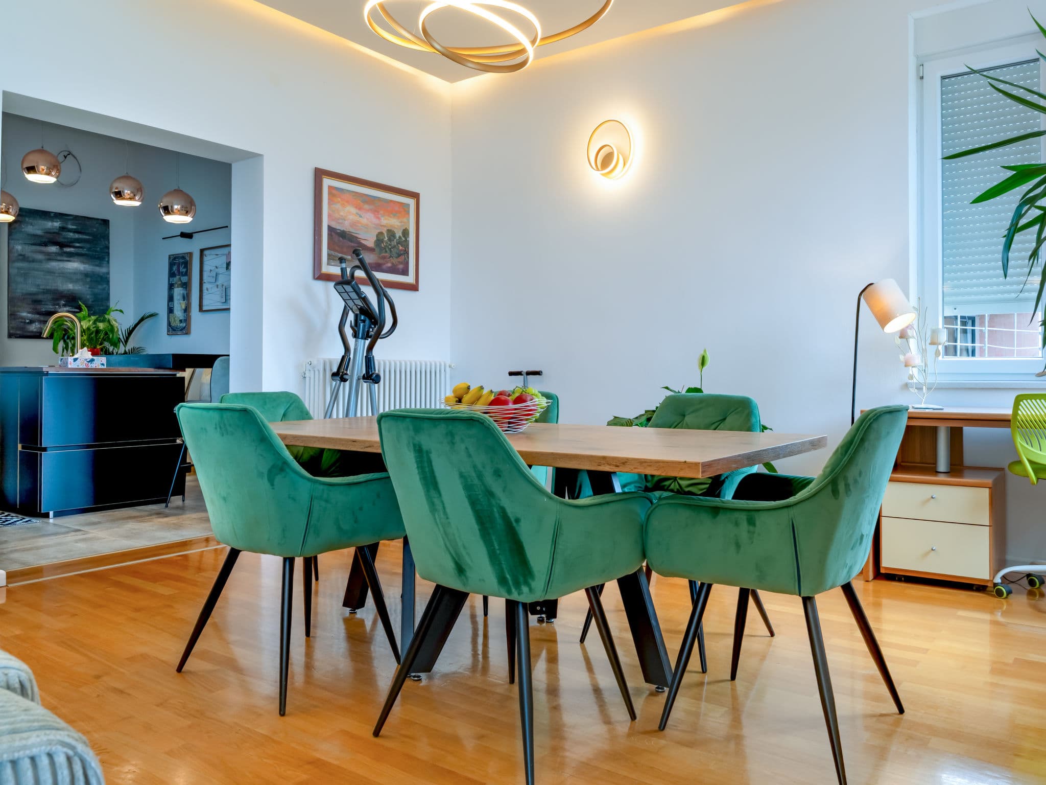 Kitchen / Dining Room