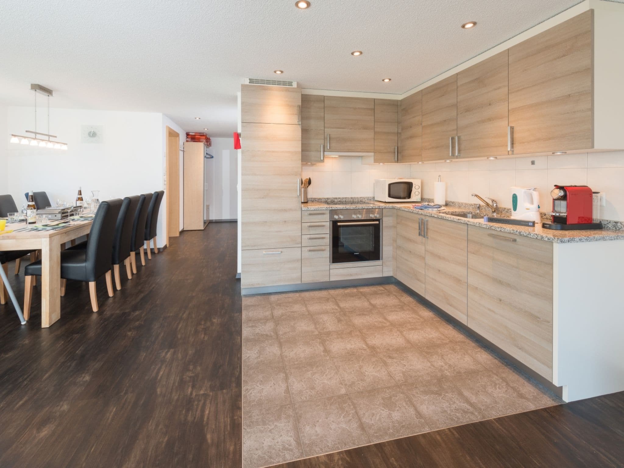 Kitchen / Dining Room