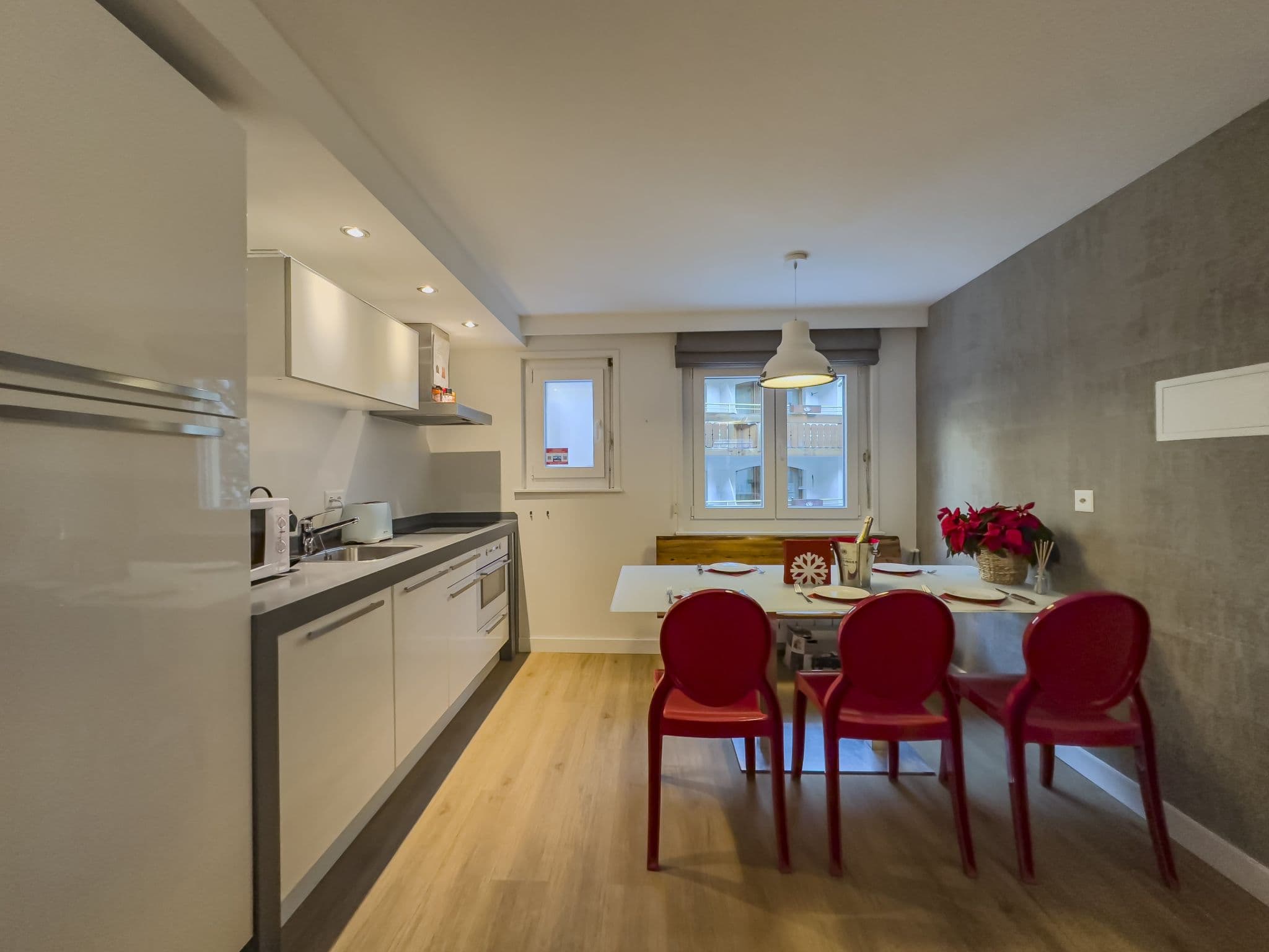 Kitchen / Dining Room