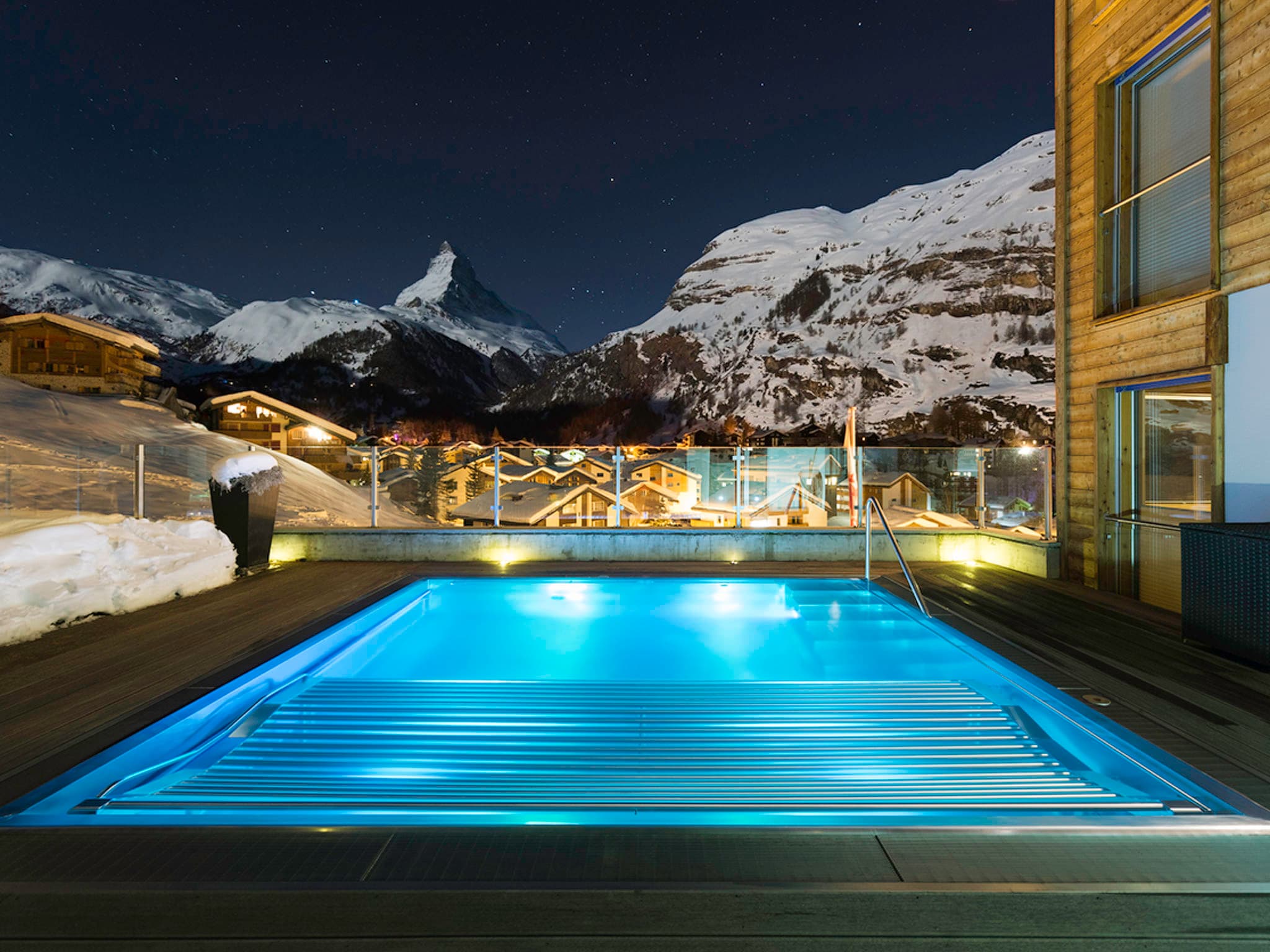 Pool Indoor