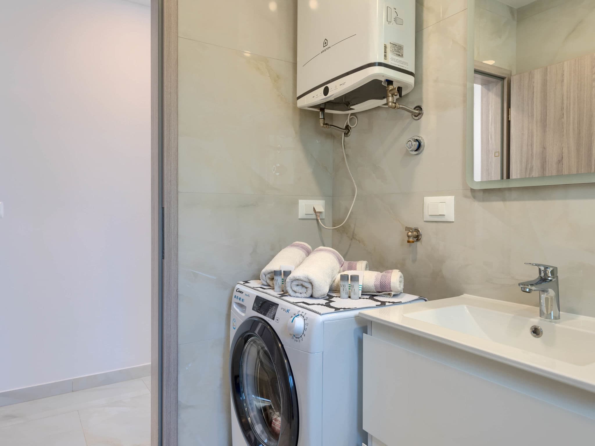 Bathroom / Wellness
