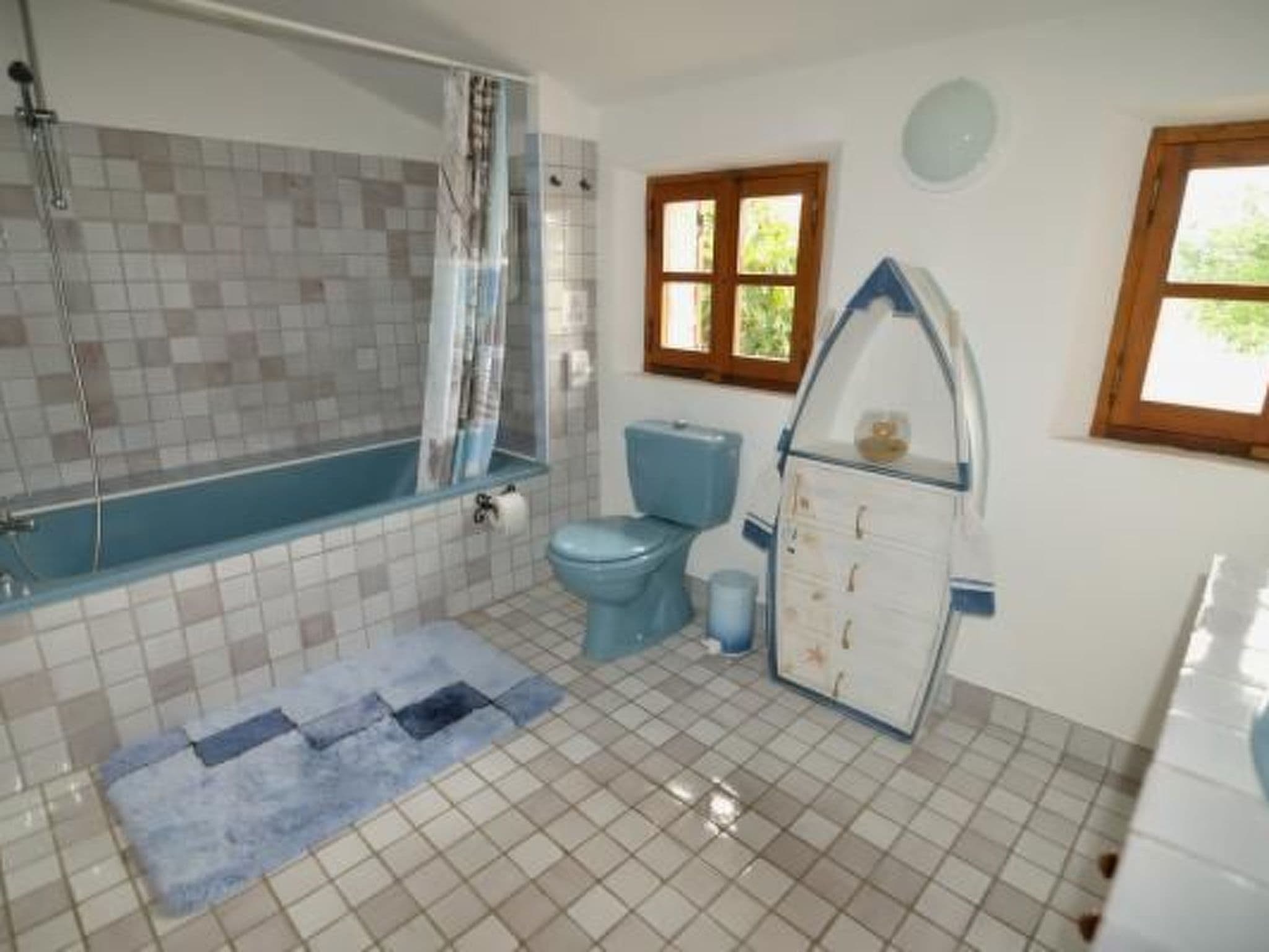 Gallery Image 12