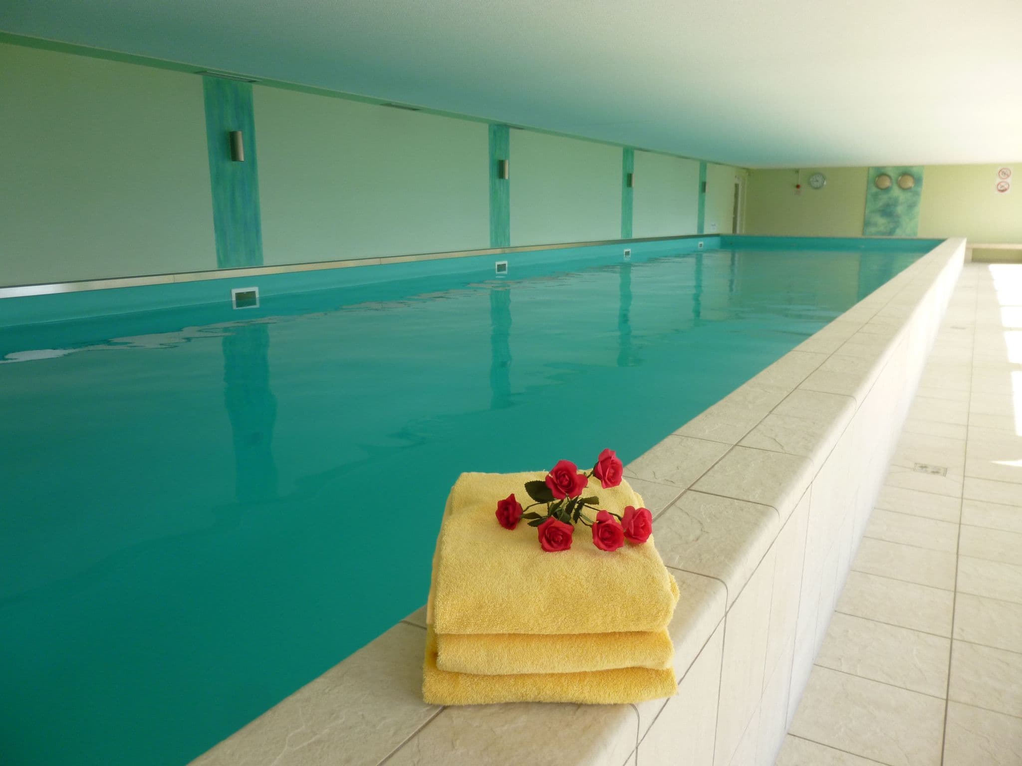 Pool Indoor