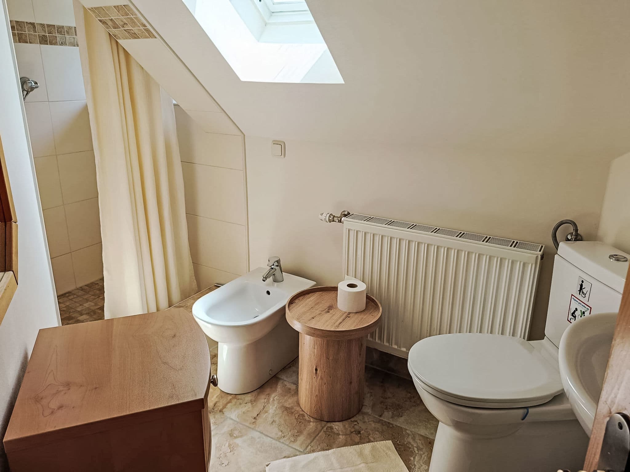 Bathroom / Wellness