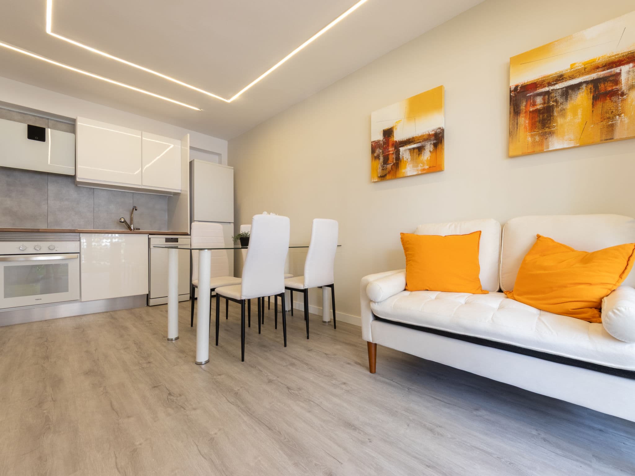 Kitchen / Dining Room