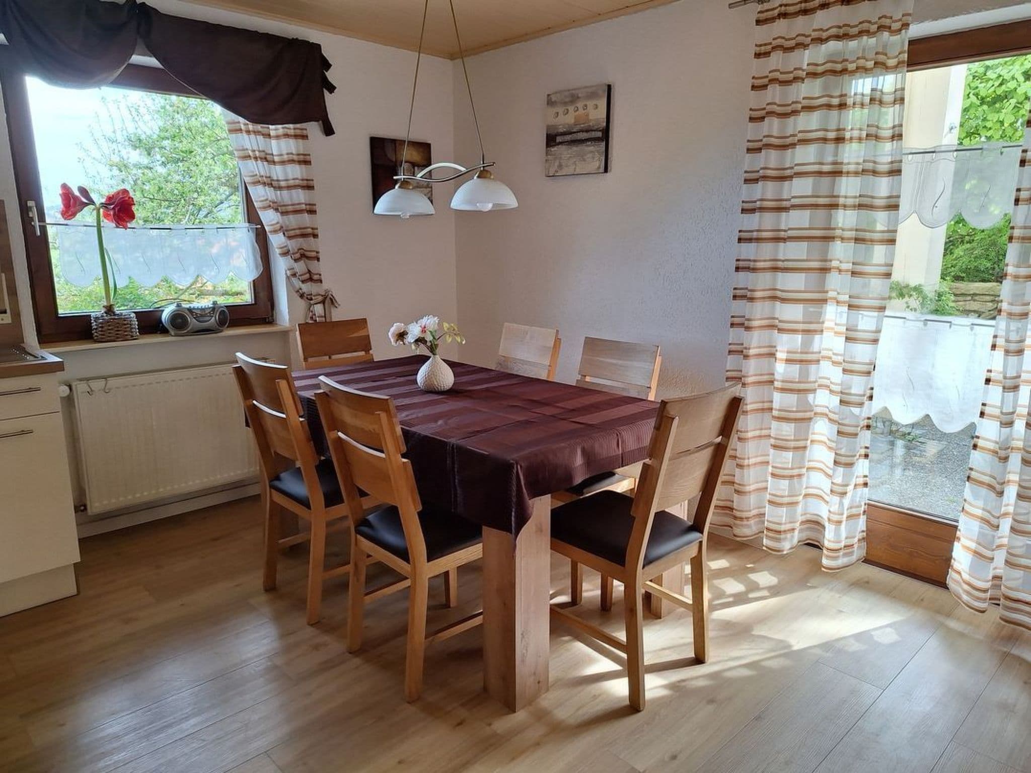 Gallery Image 33