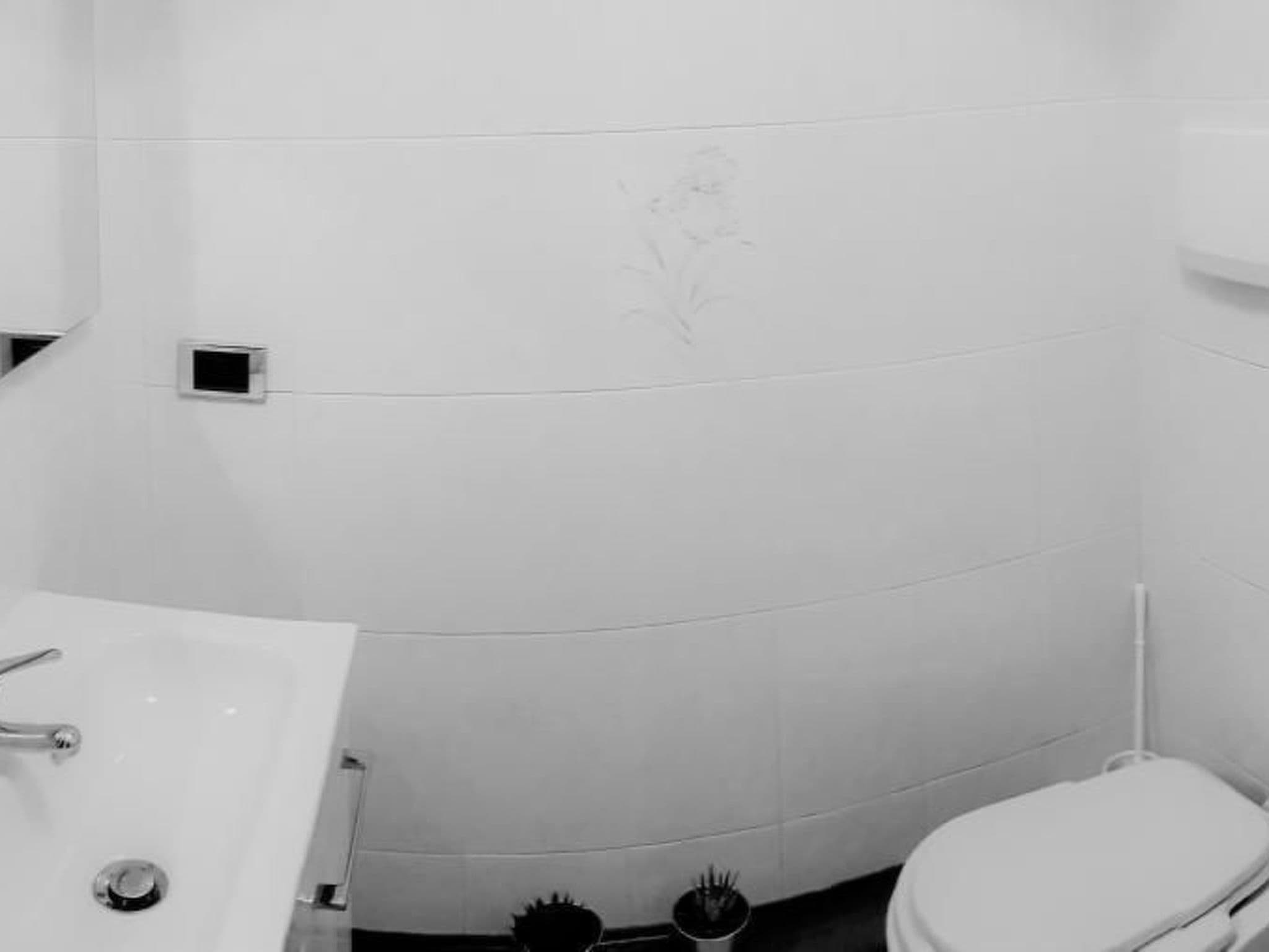 Gallery Image 32