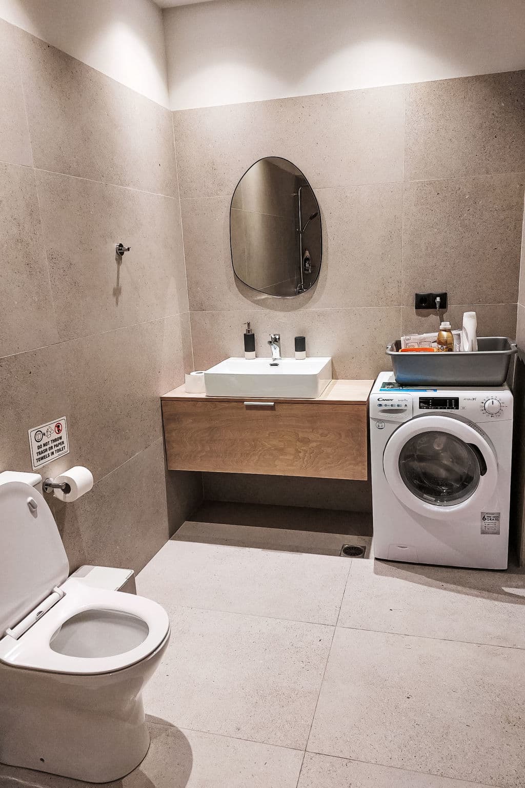 Bathroom / Wellness