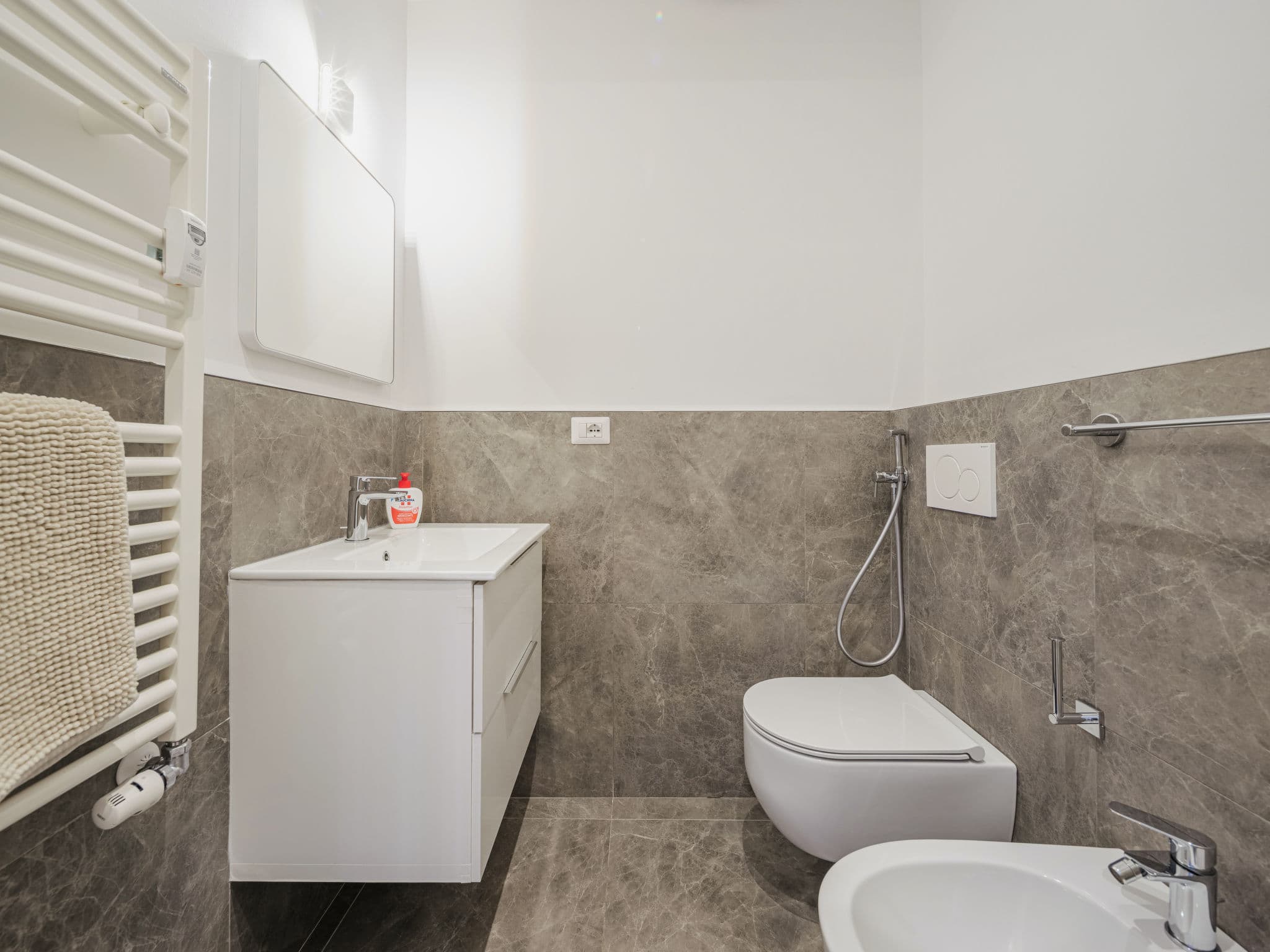 Bathroom / Wellness