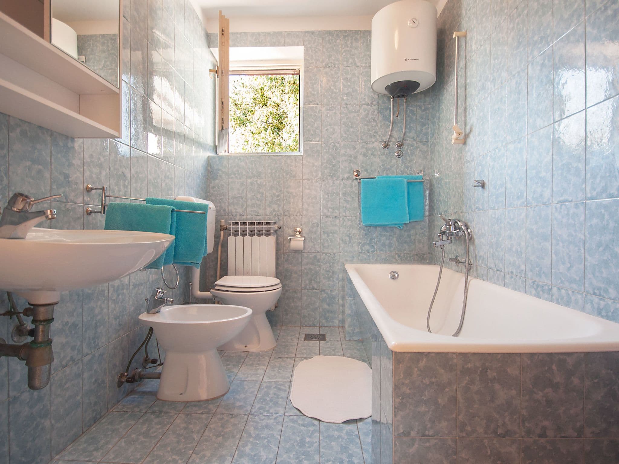 Bathroom / Wellness