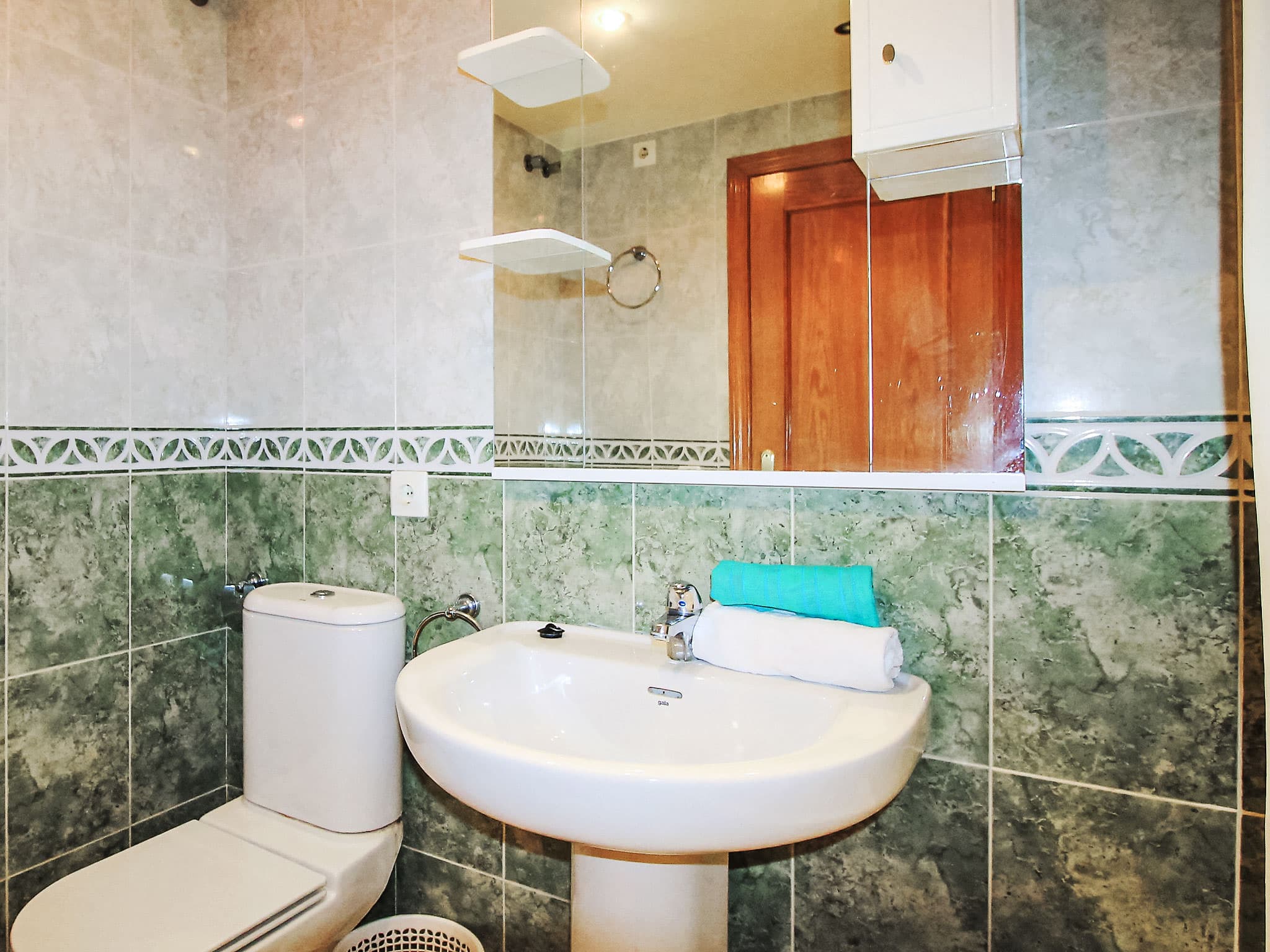 Bathroom / Wellness