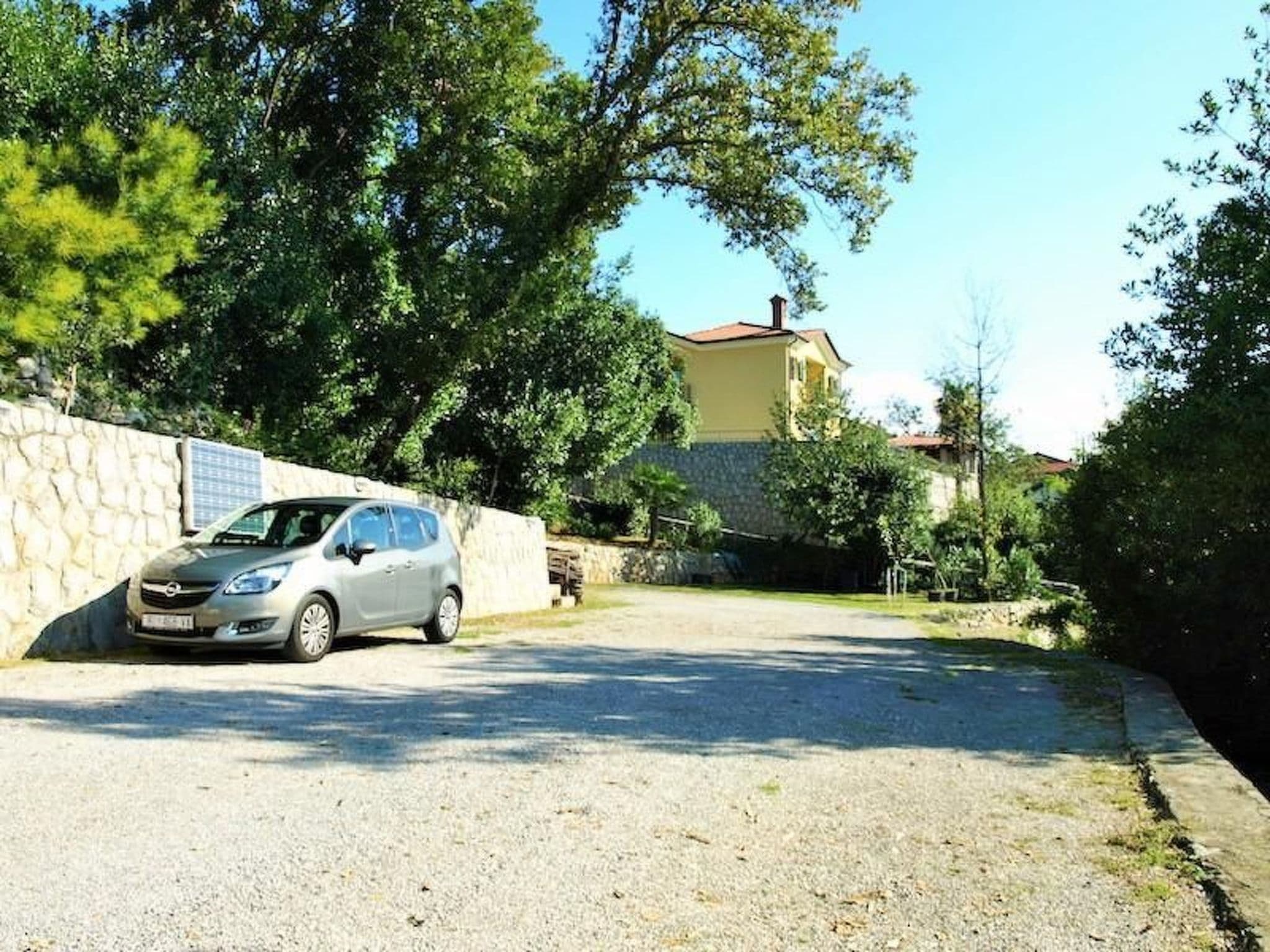 Gallery Image 19