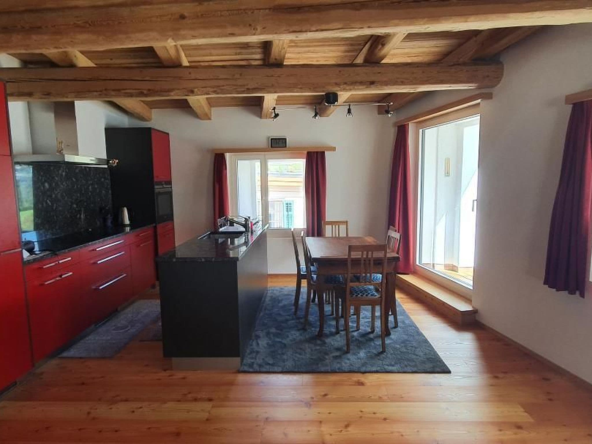 Gallery Image 17