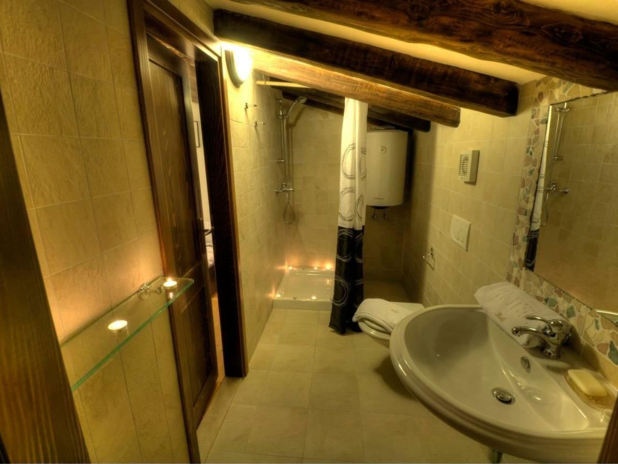 Gallery Image 20