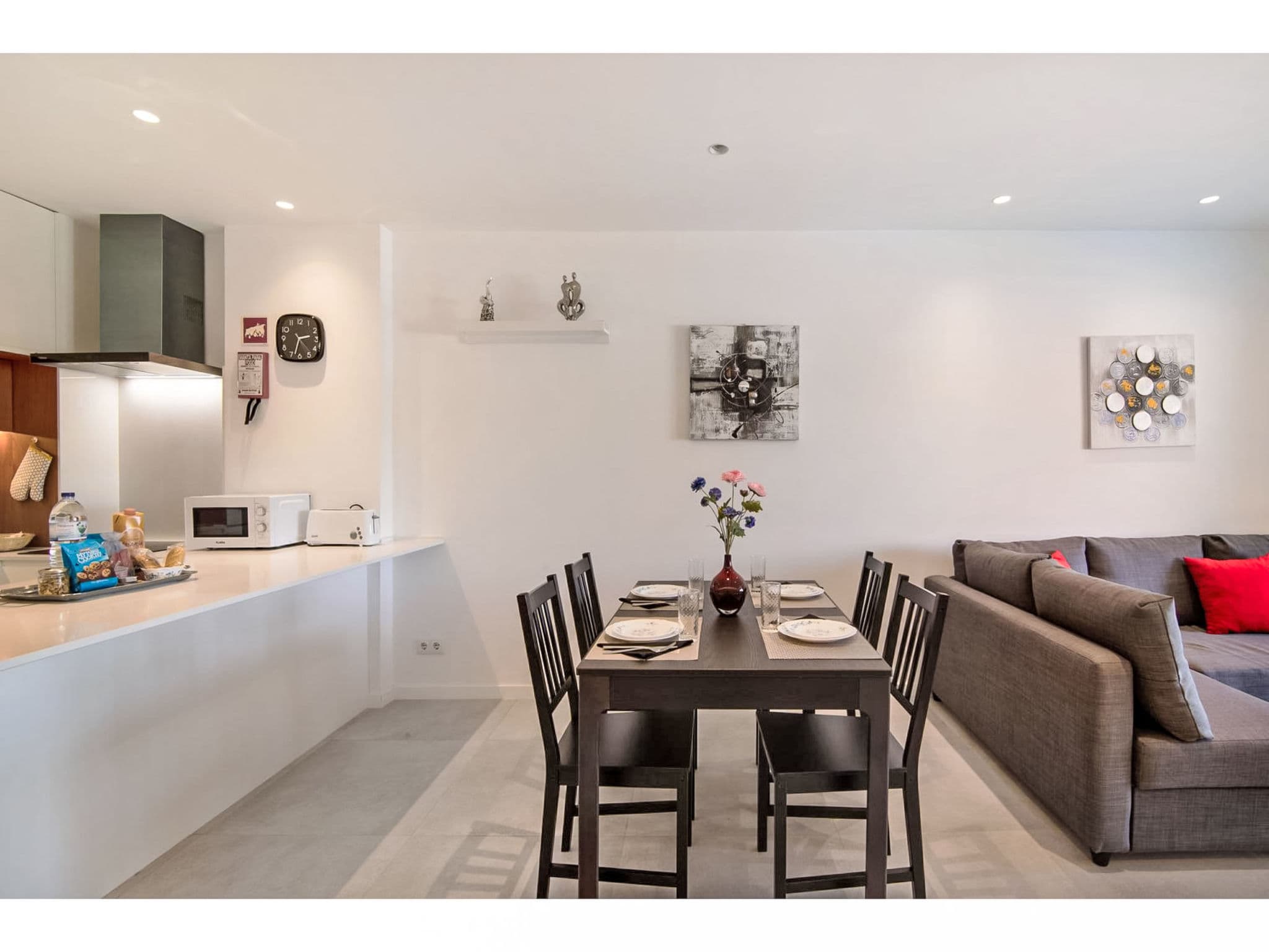 Kitchen / Dining Room