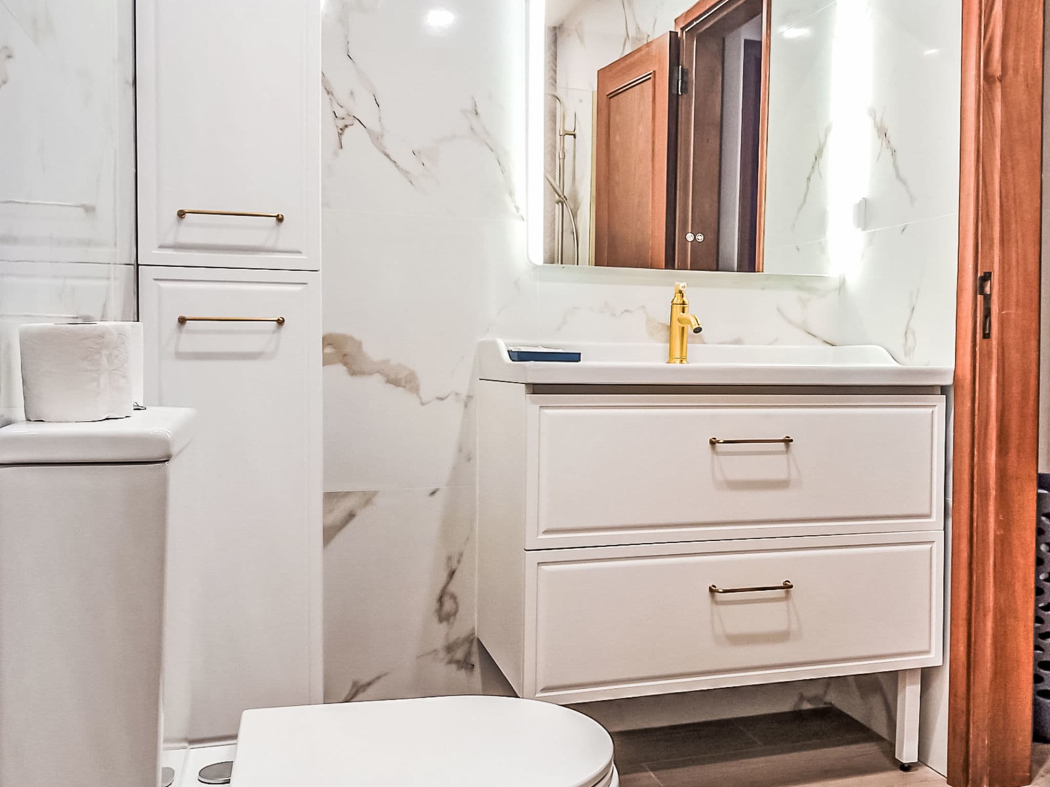 Bathroom / Wellness