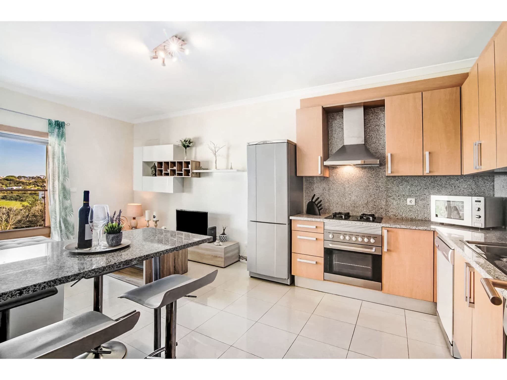 Kitchen / Dining Room