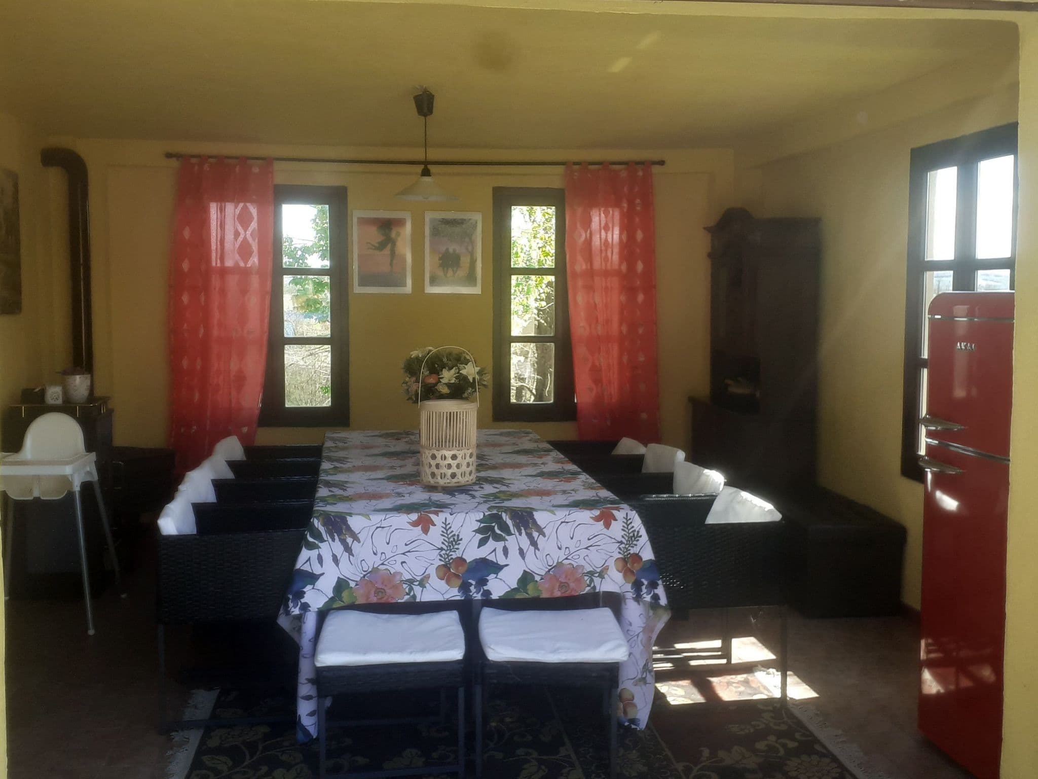 Kitchen / Dining Room