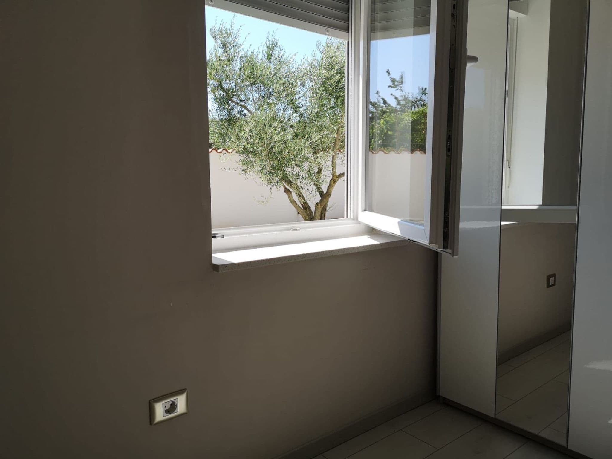 Gallery Image 19