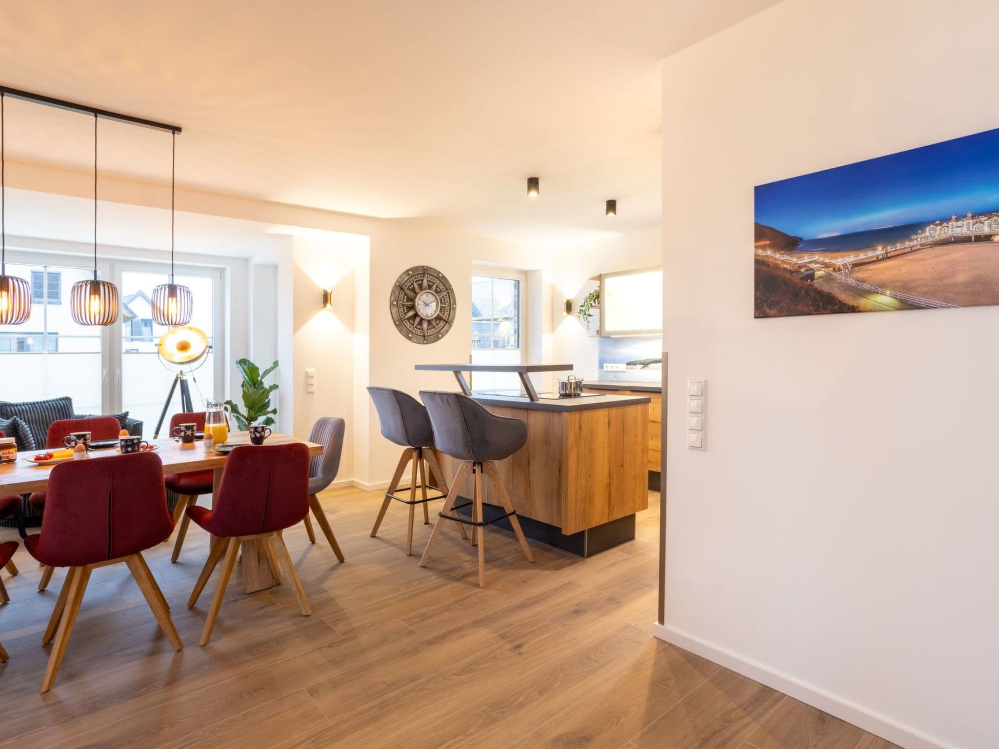 Kitchen / Dining Room