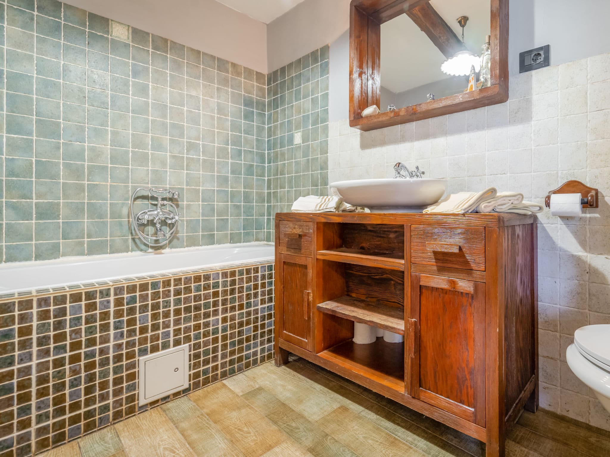 Bathroom / Wellness