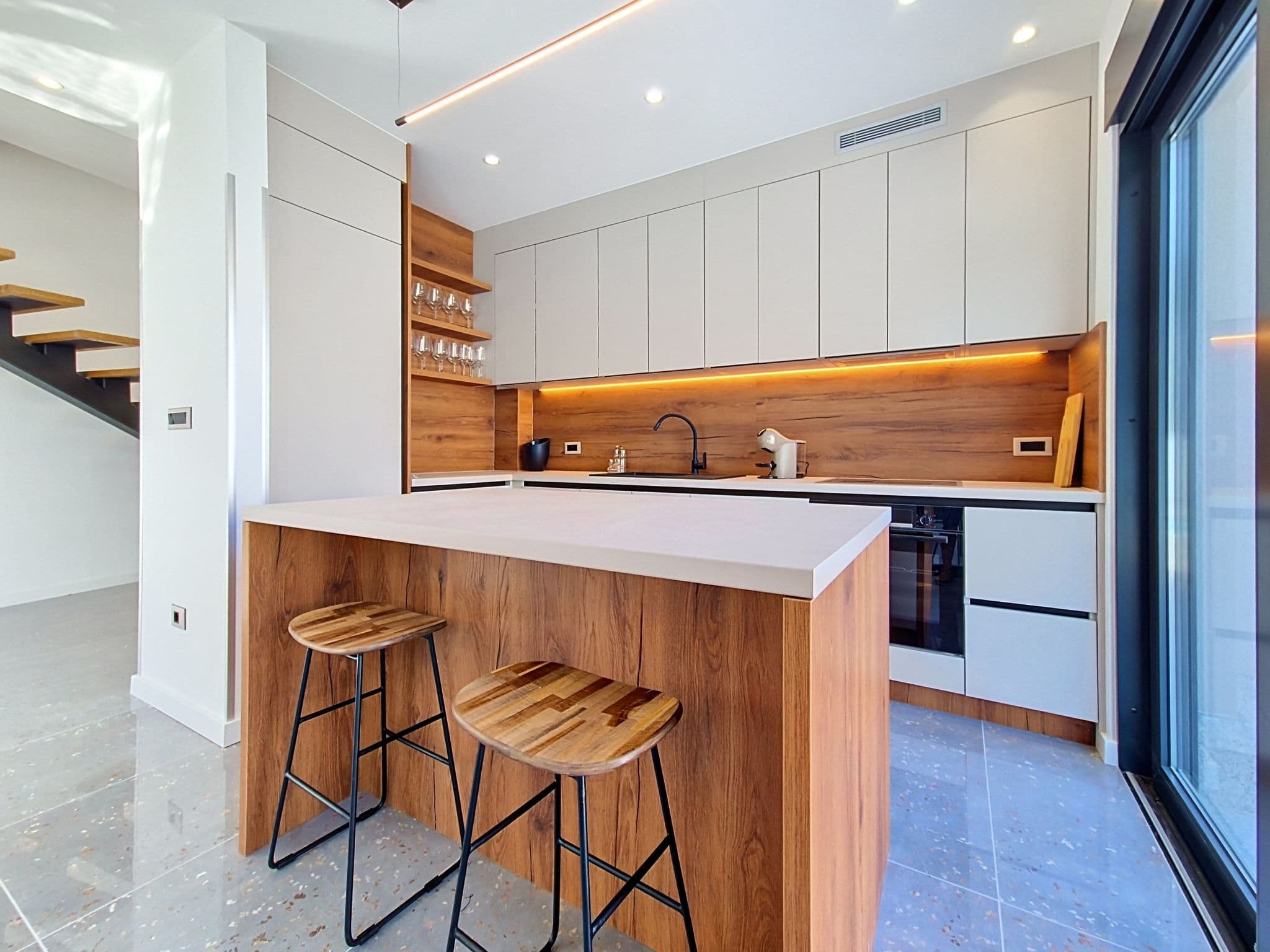 Kitchen / Dining Room