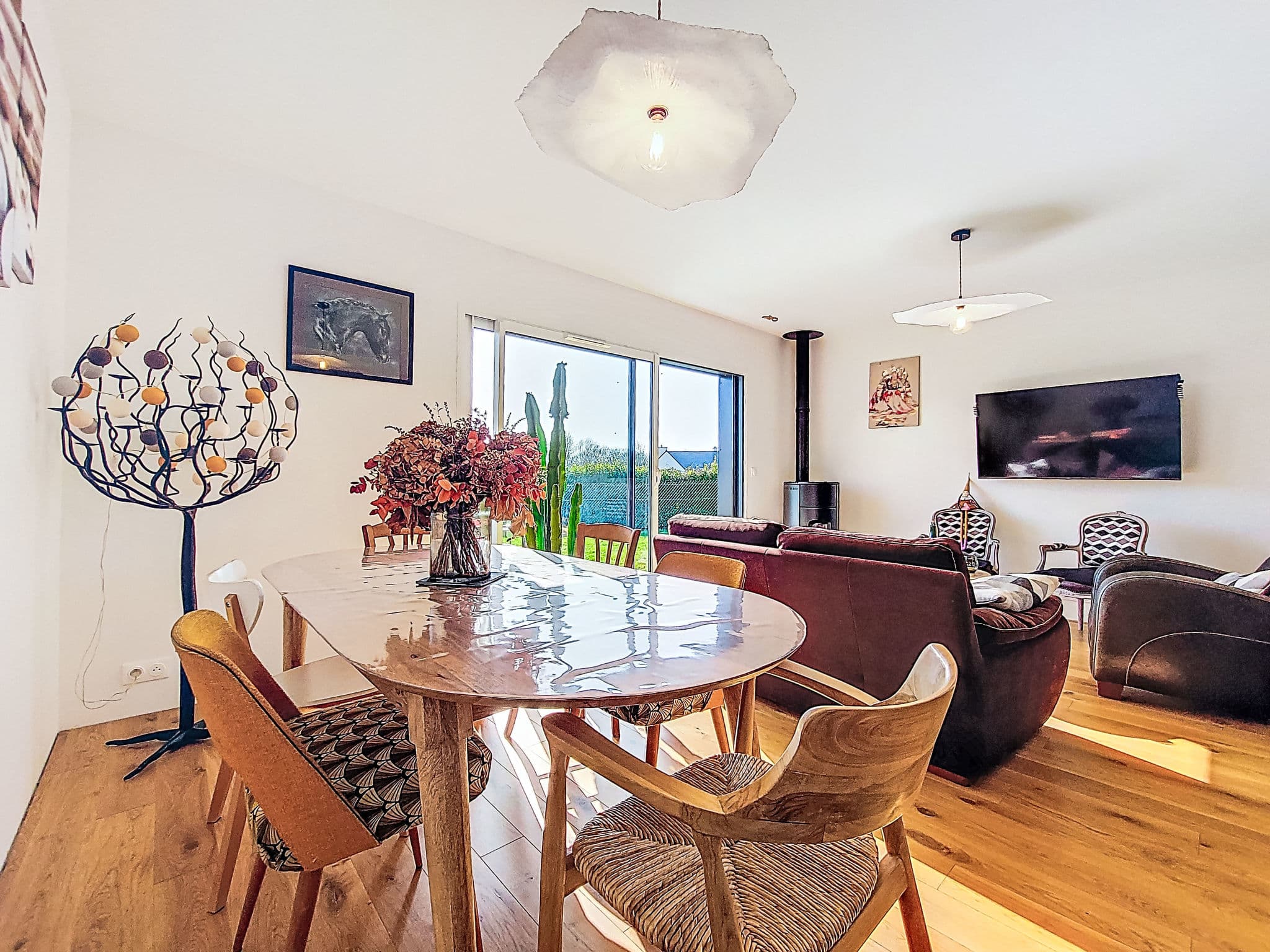 Kitchen / Dining Room