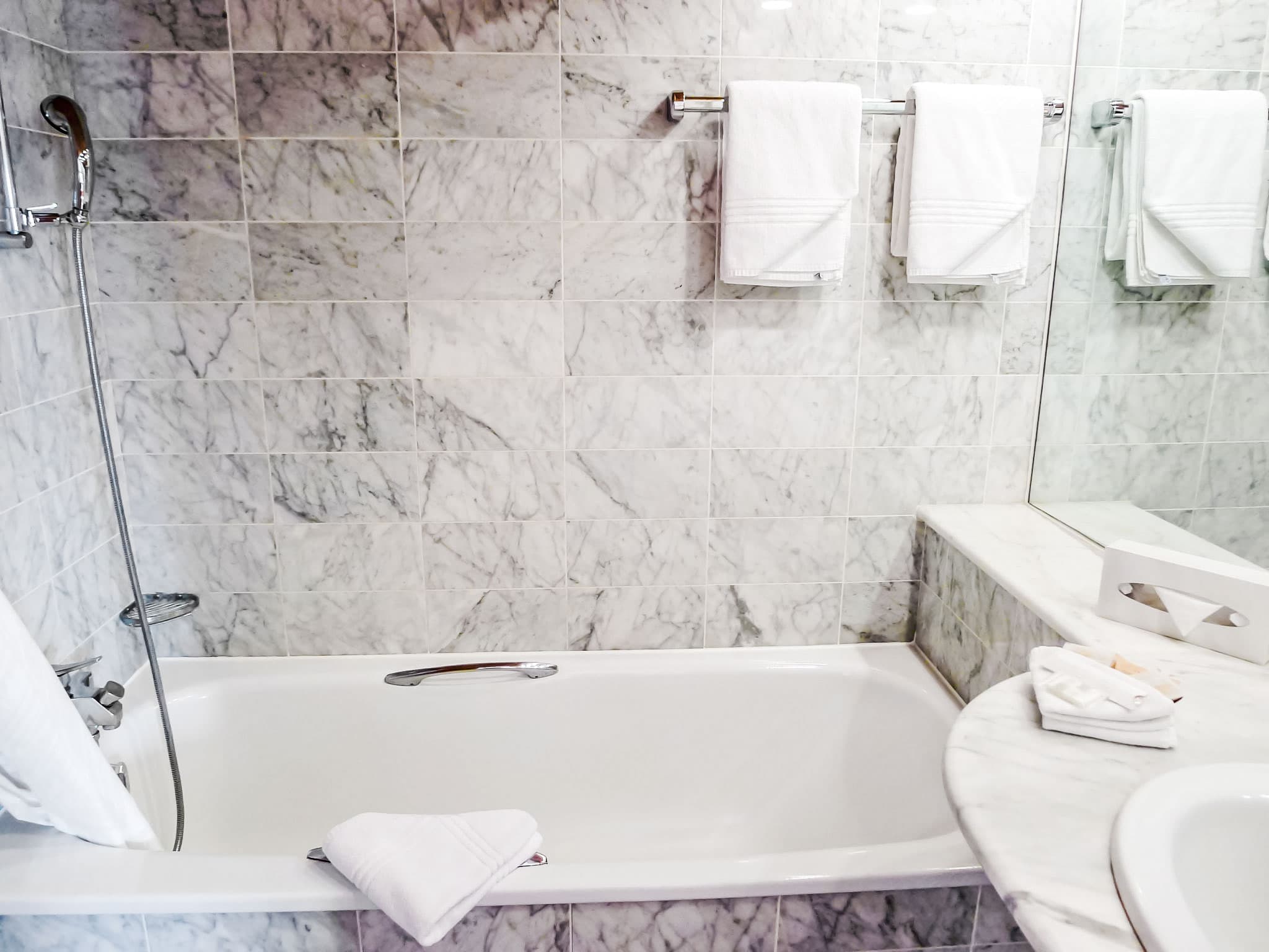 Bathroom / Wellness