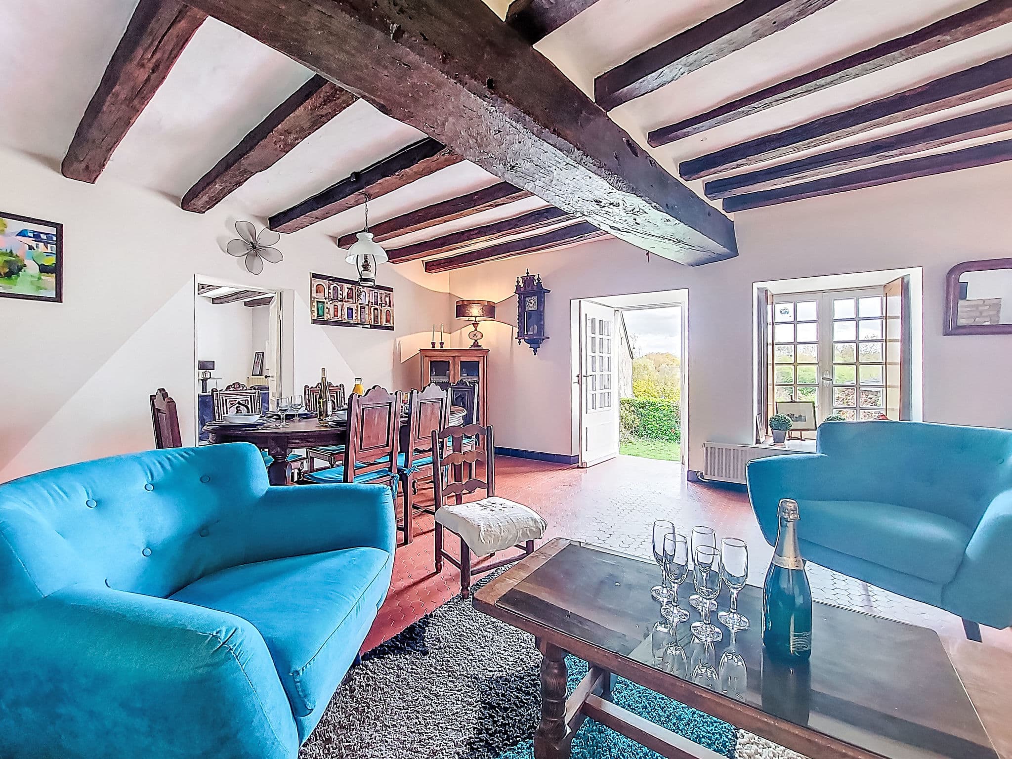 Kitchen / Dining Room