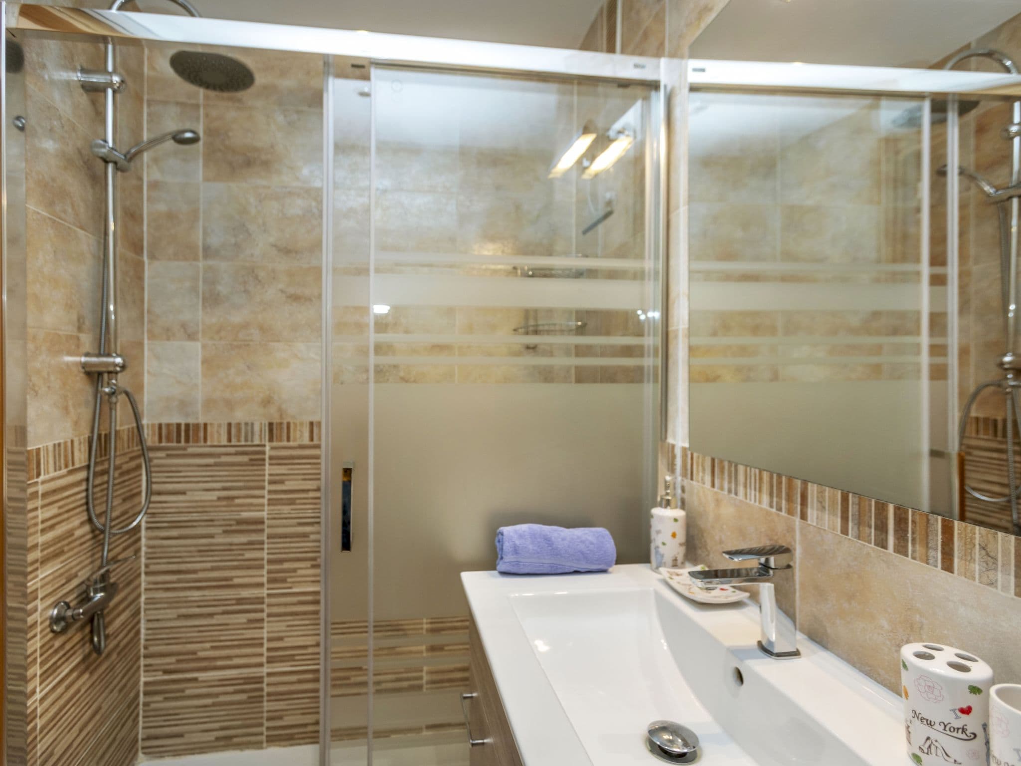 Bathroom / Wellness