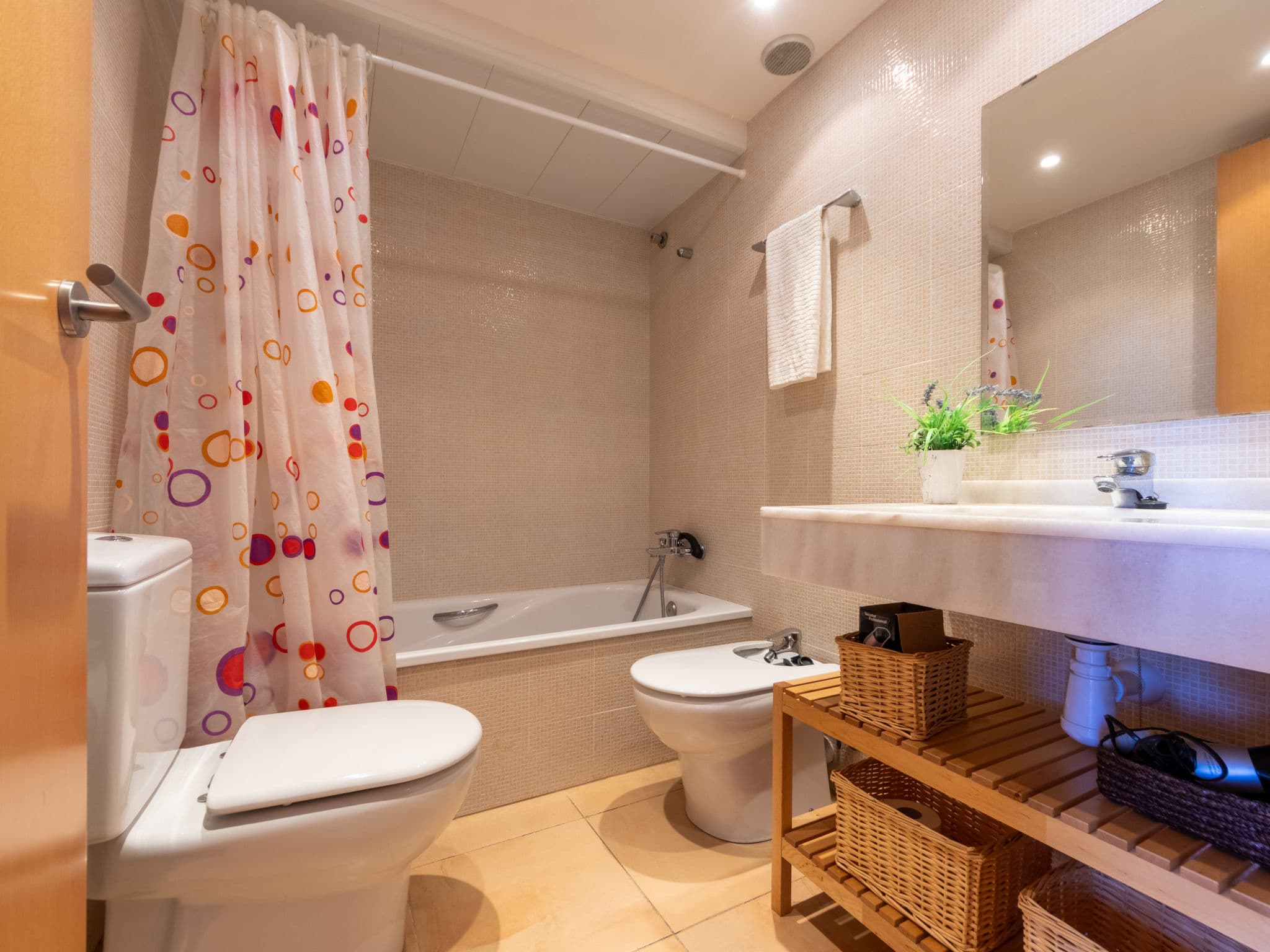 Bathroom / Wellness
