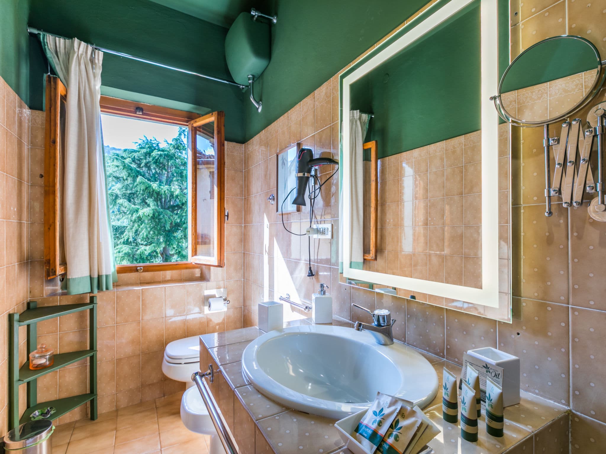 Bathroom / Wellness
