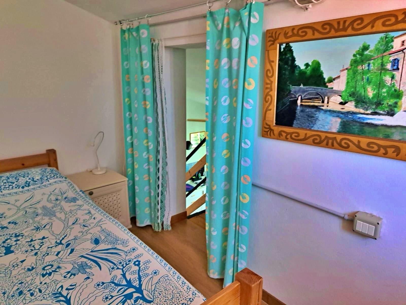 queen size bed