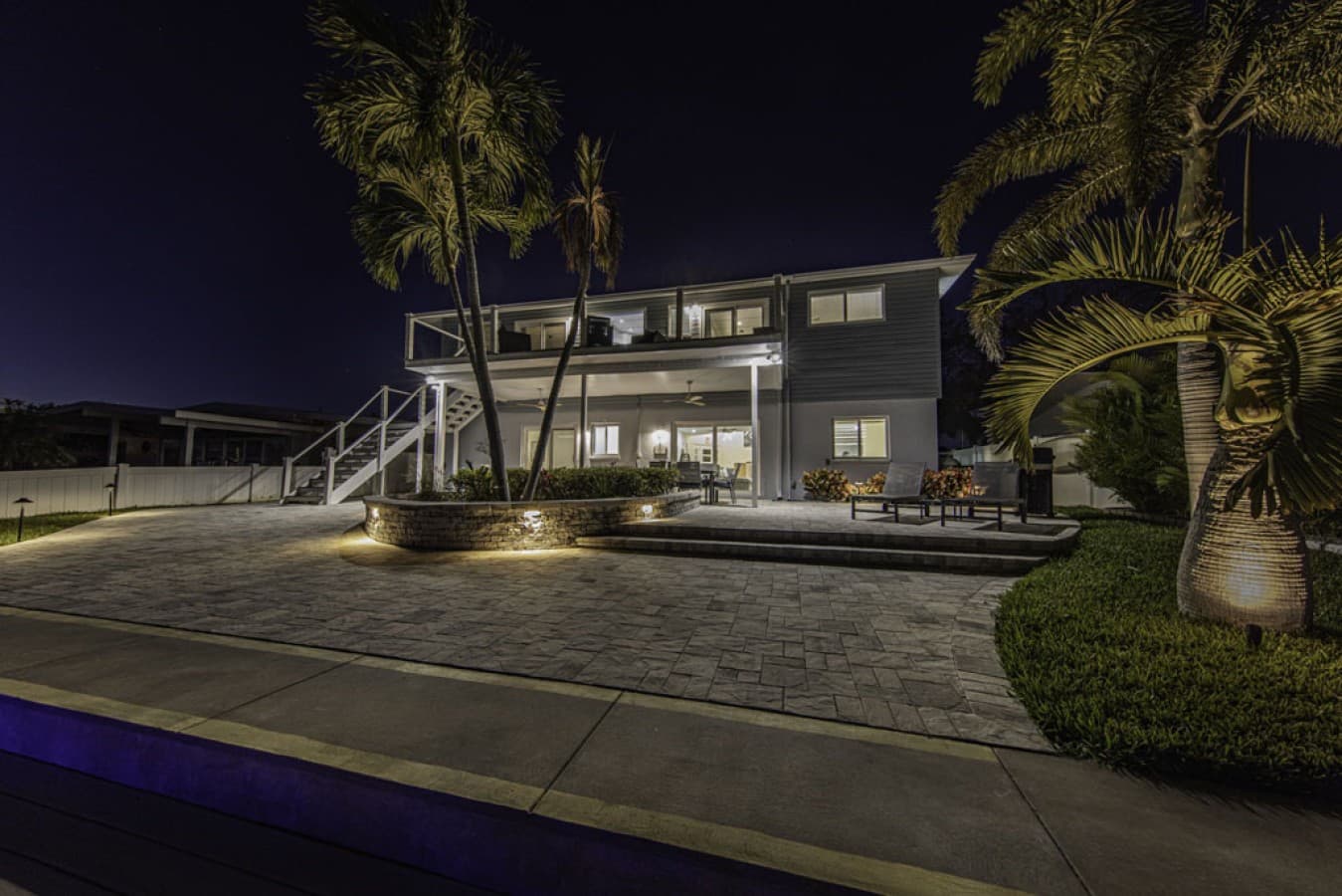 02 VA-back-property-night-view-2.jpg