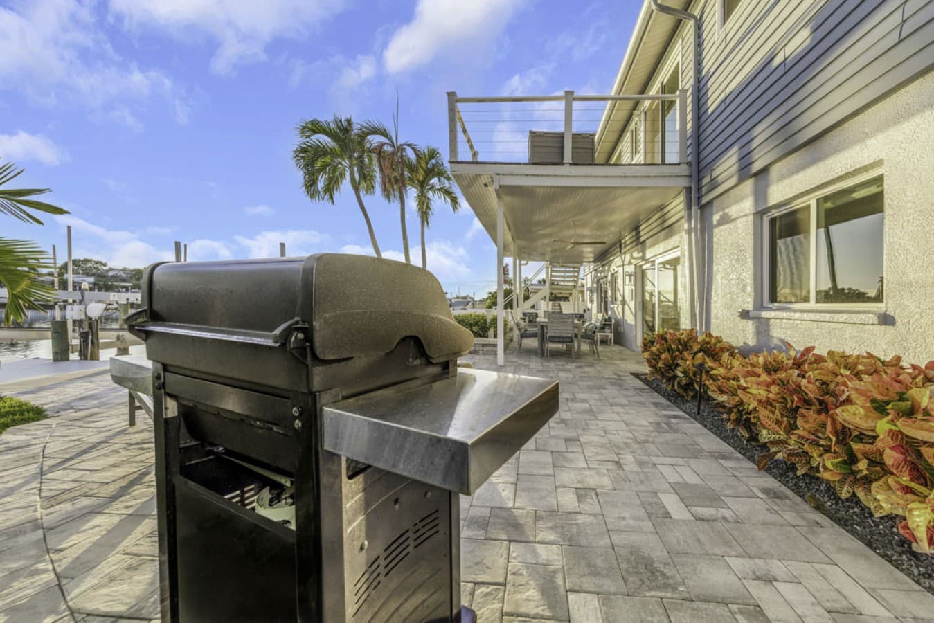 33 VA-patio-grill.jpg