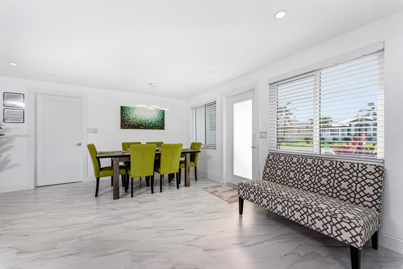 08 440 Capri Isles Ct-04.jpg